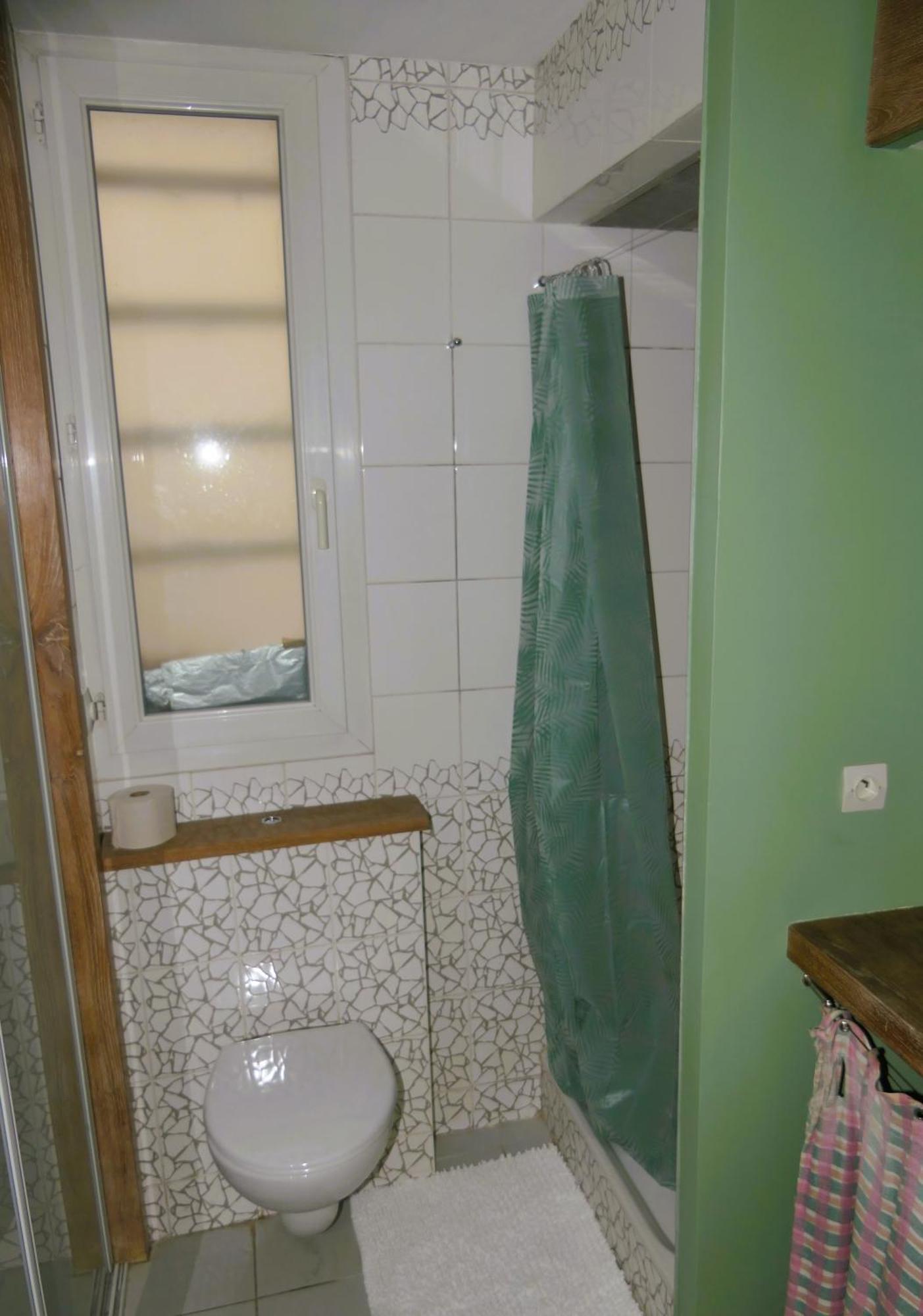 Bergere Opera Trevise - 2 Connecting With Private Bathroom And 1 Study - 35 M2 Homestay