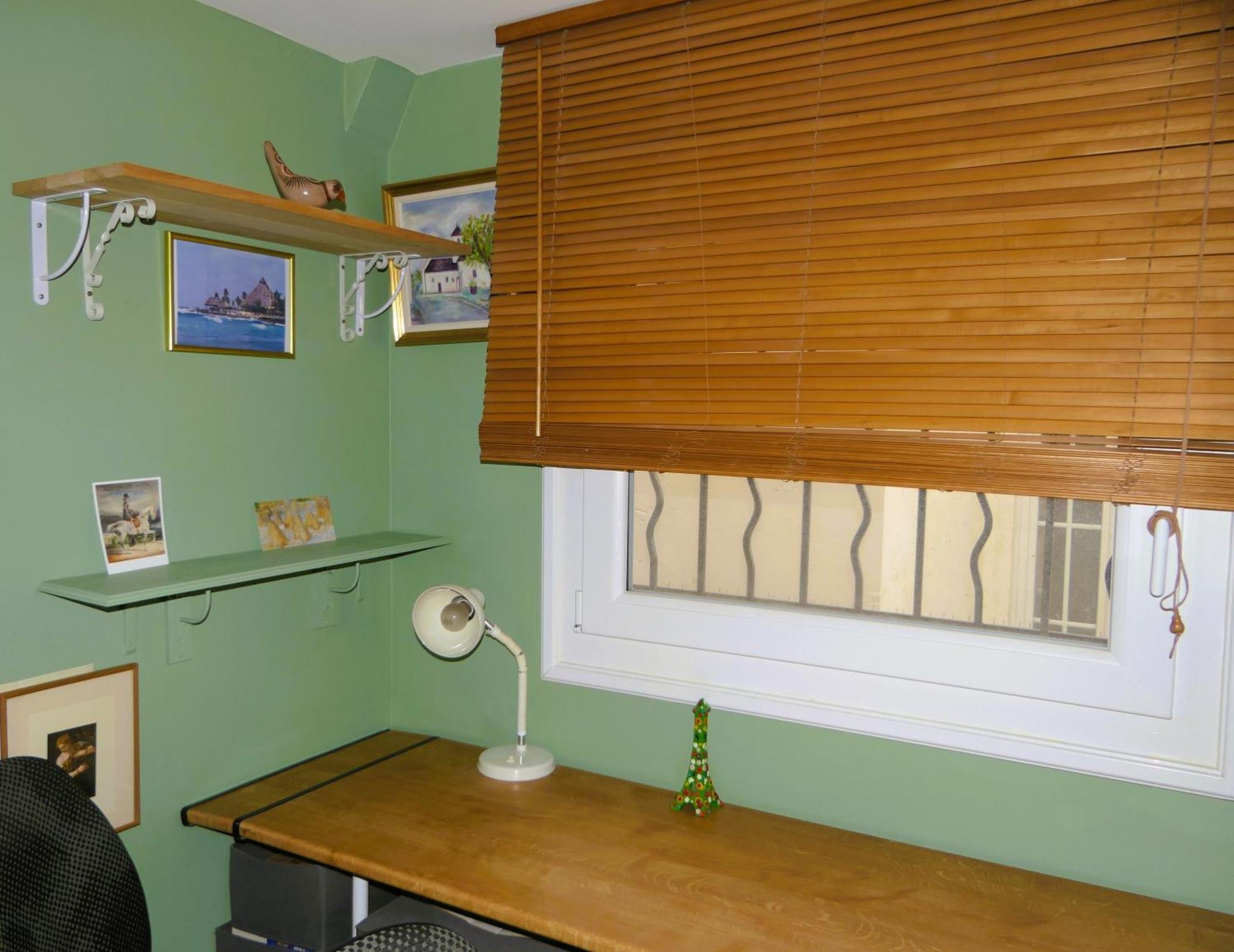 Bergere Opera Trevise - 2 Connecting With Private Bathroom And 1 Study - 35 M2 Homestay *