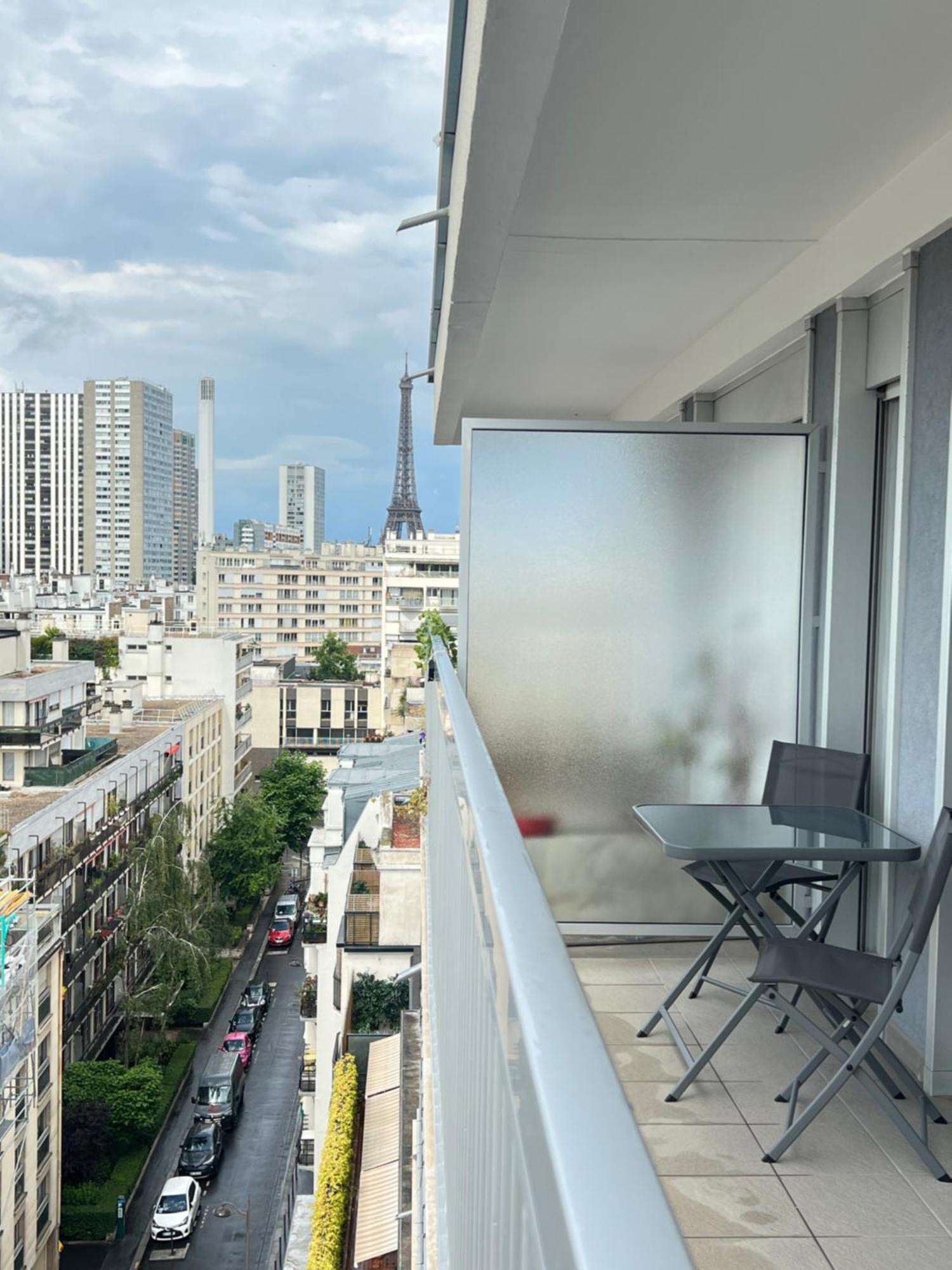 Apartment My Eiffel Tower View Paris