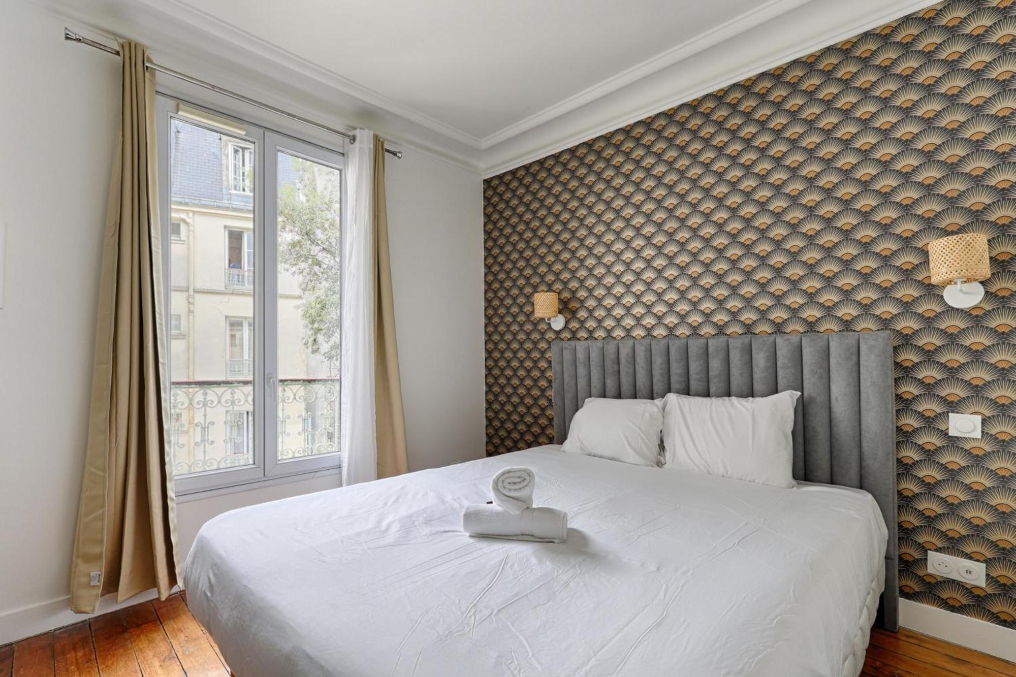 Appartamento Montmartre Seveste Ii Magnifique 2br