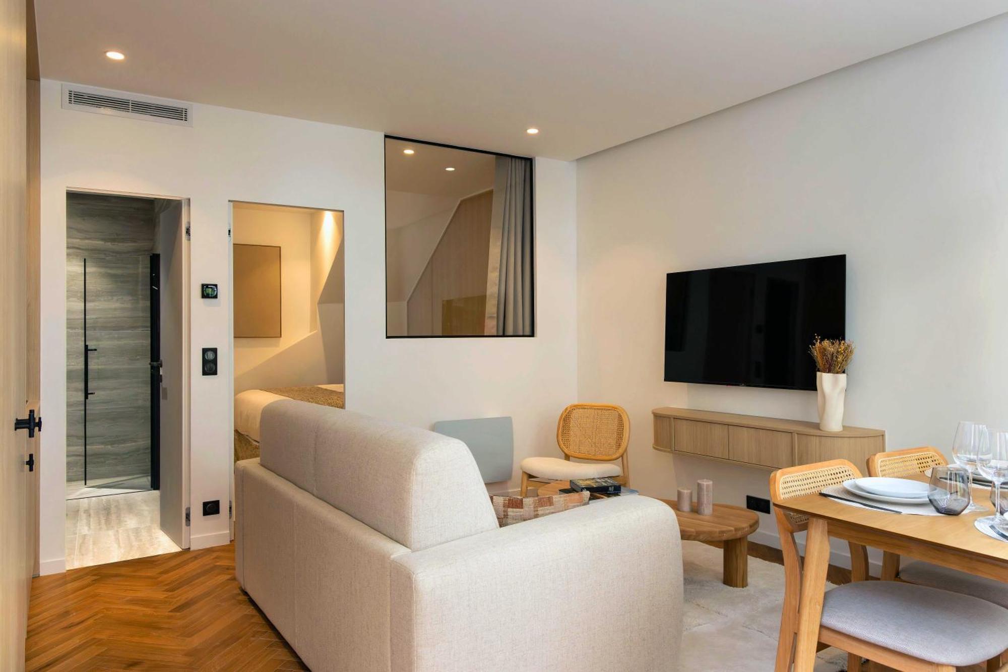 Beautiful Apartment- Jardin De Luxembourg Paris