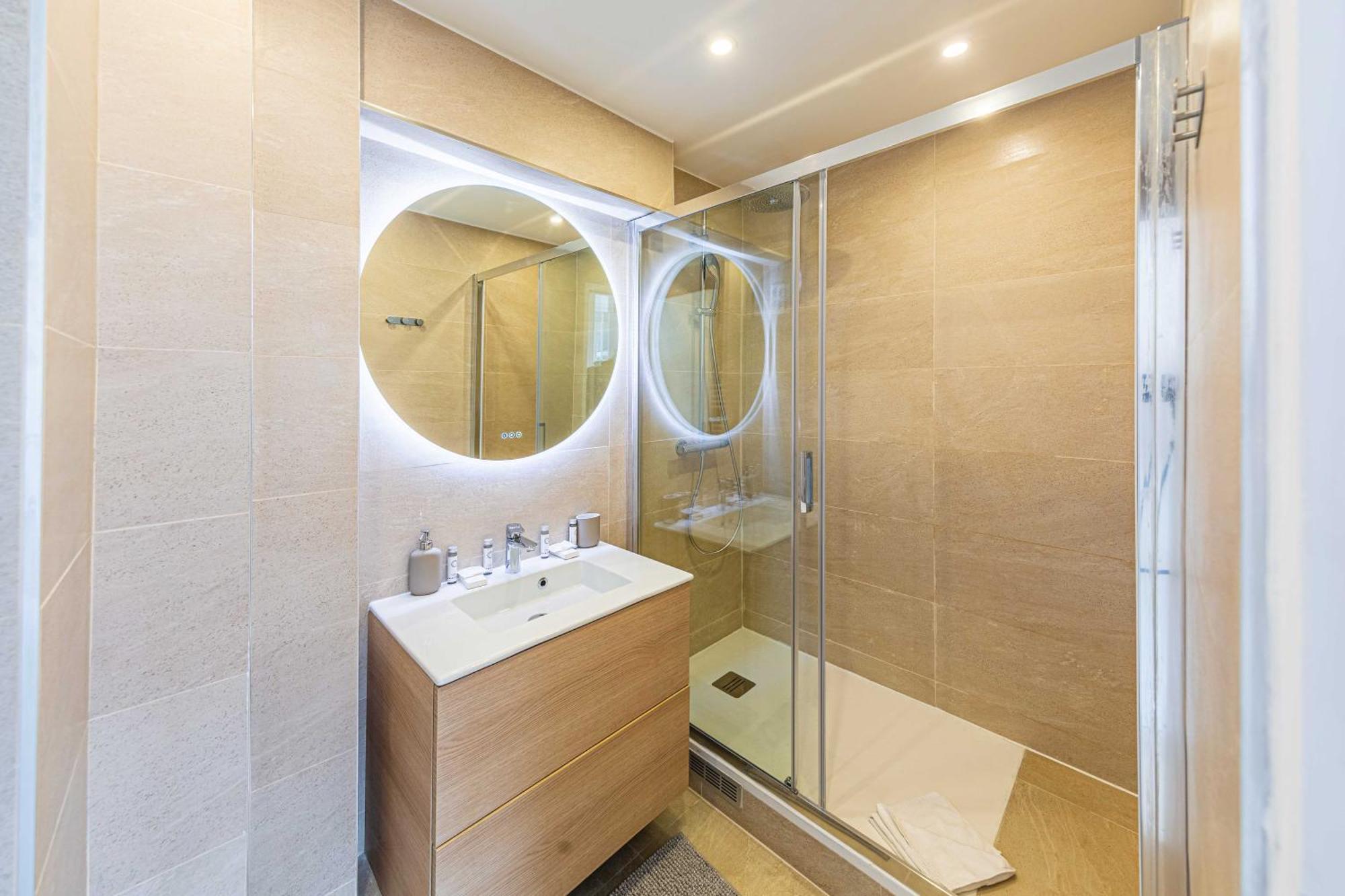 Cozy Apartment-1br-4p- Trocadero - Eiffel Tower Parigi
