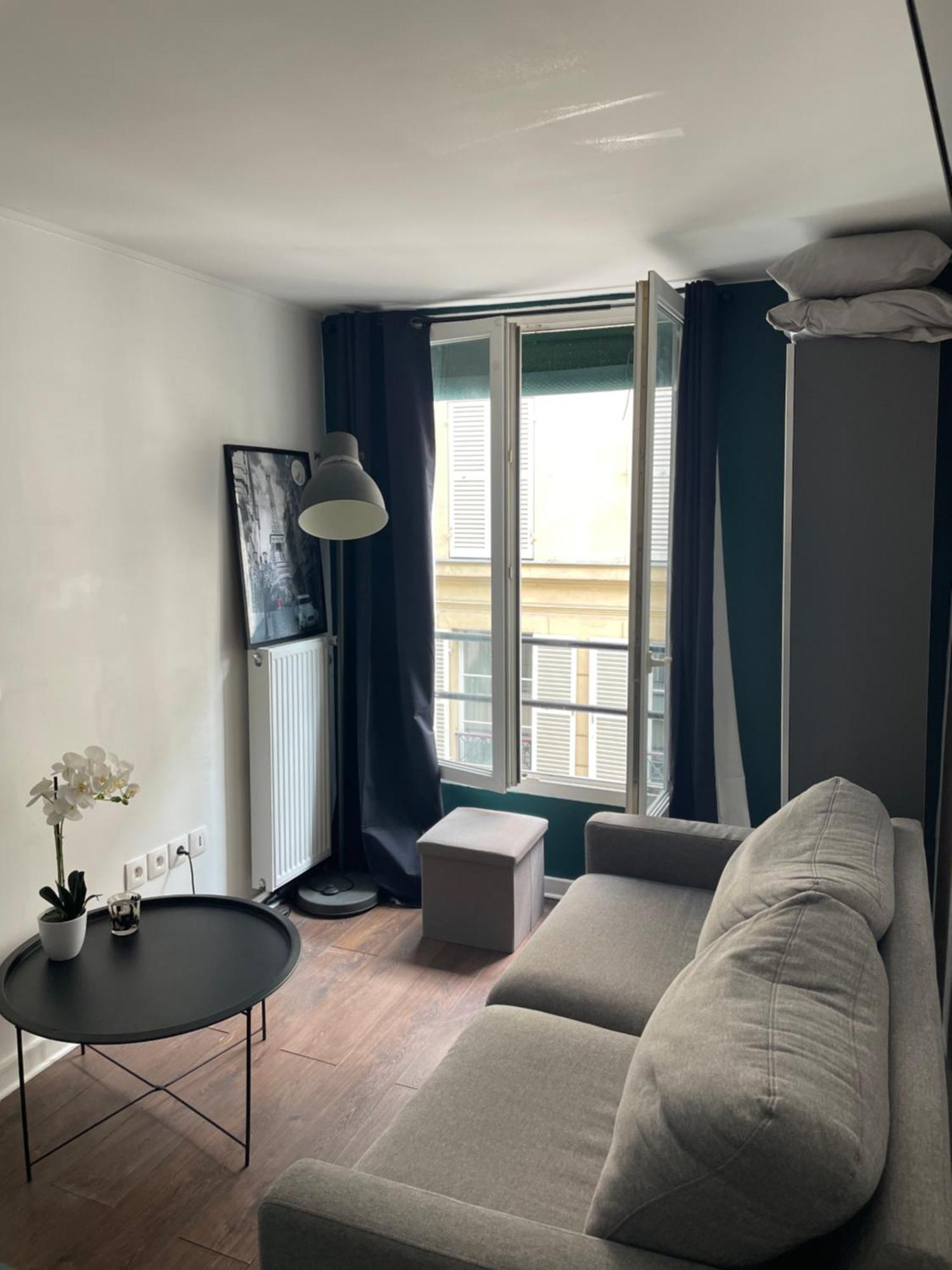 Apartment Lumineux Batignolles