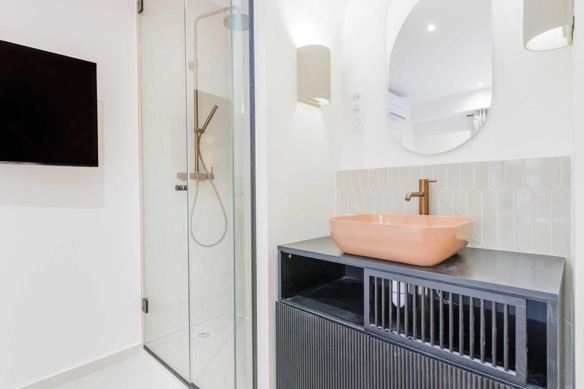 Cozy 2br-6p - Sacre-coeur - Montmartre Appartamento