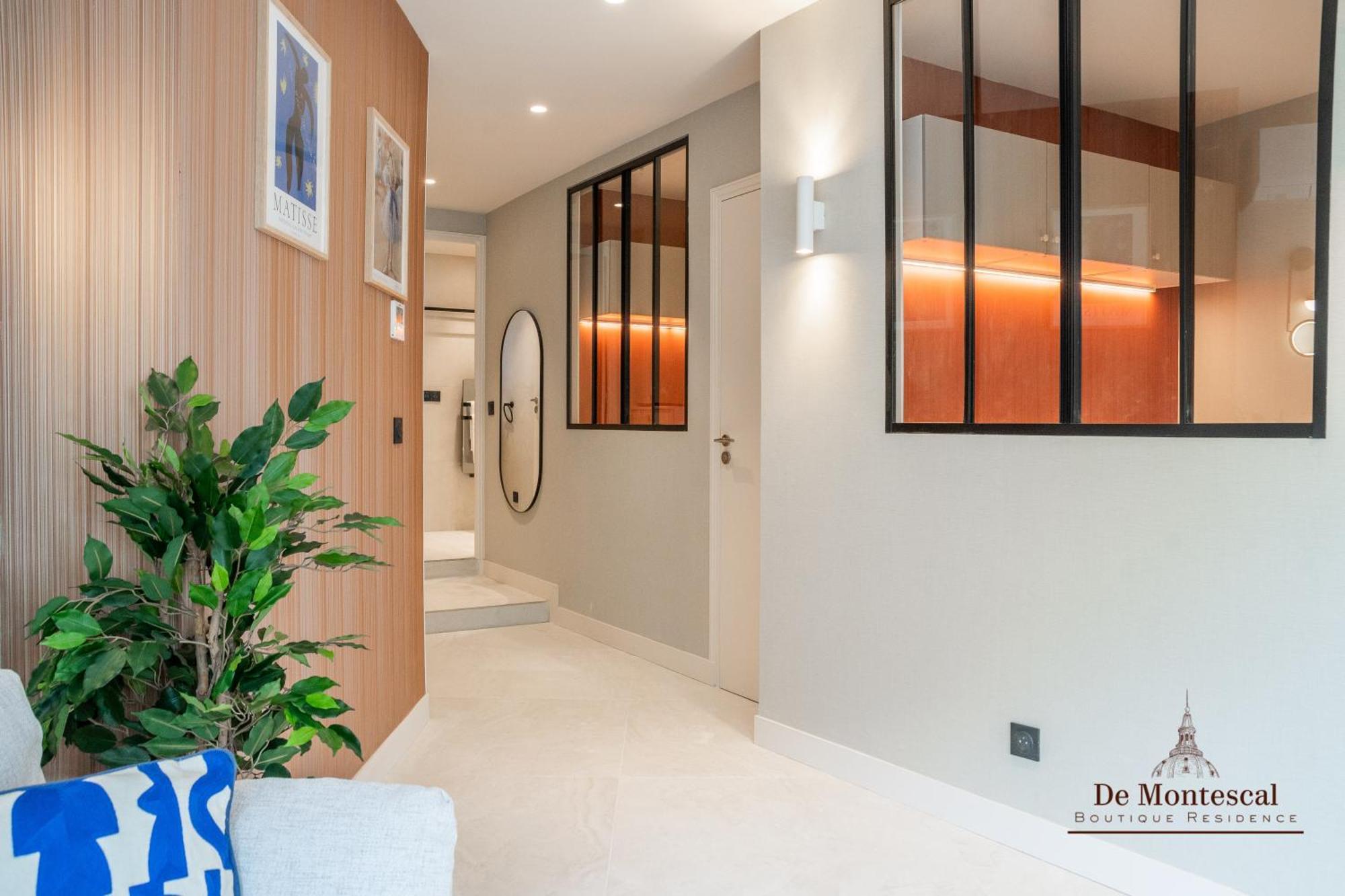 De Montescal - Hot Tub And Ac Cosy A Prime Location 40m2 Parigi