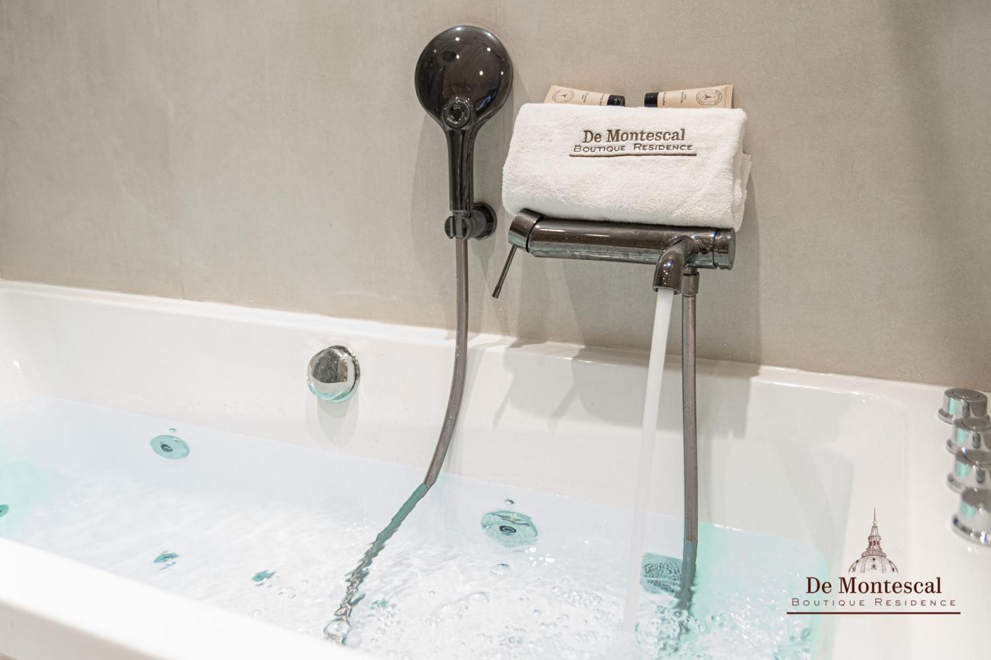 Appartamento De Montescal - Hot Tub And Ac Cosy A Prime Location 40m2 Parigi