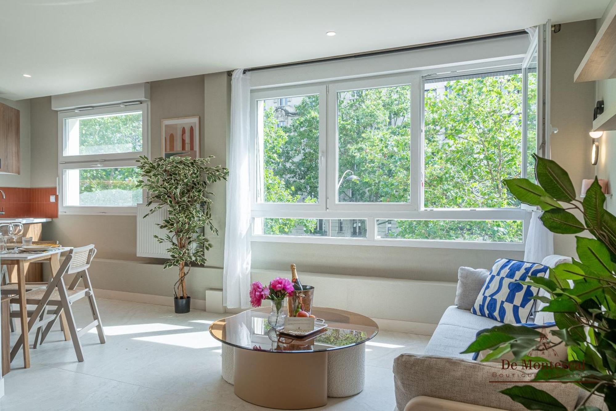 De Montescal - Hot Tub And Ac Cosy A Prime Location 40m2 Appartamento *