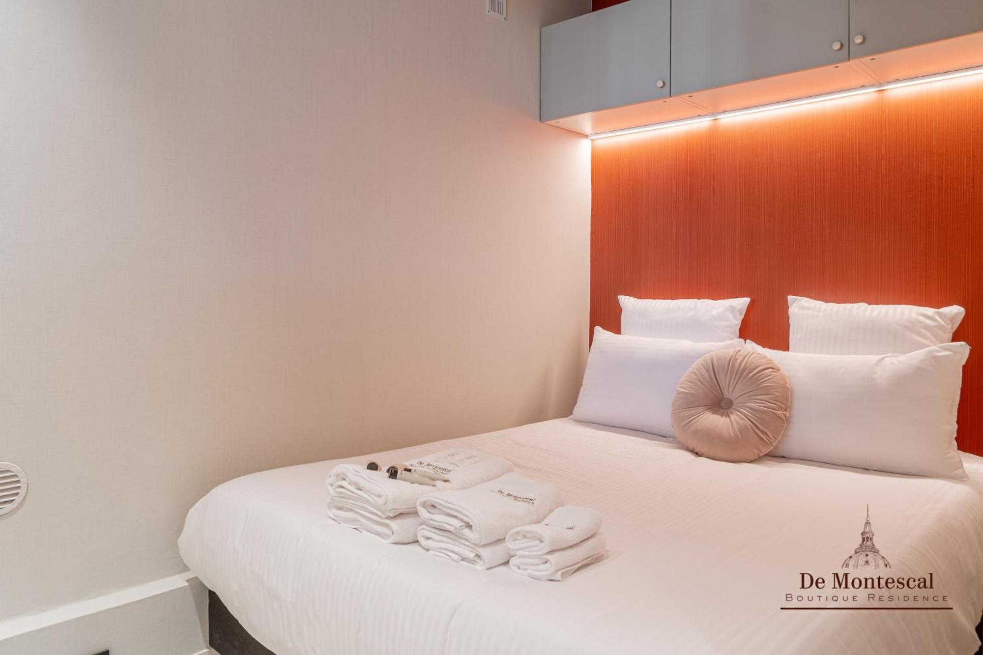 De Montescal Montparnasse Ac In A Prime Location 22 -36m2 Apartment