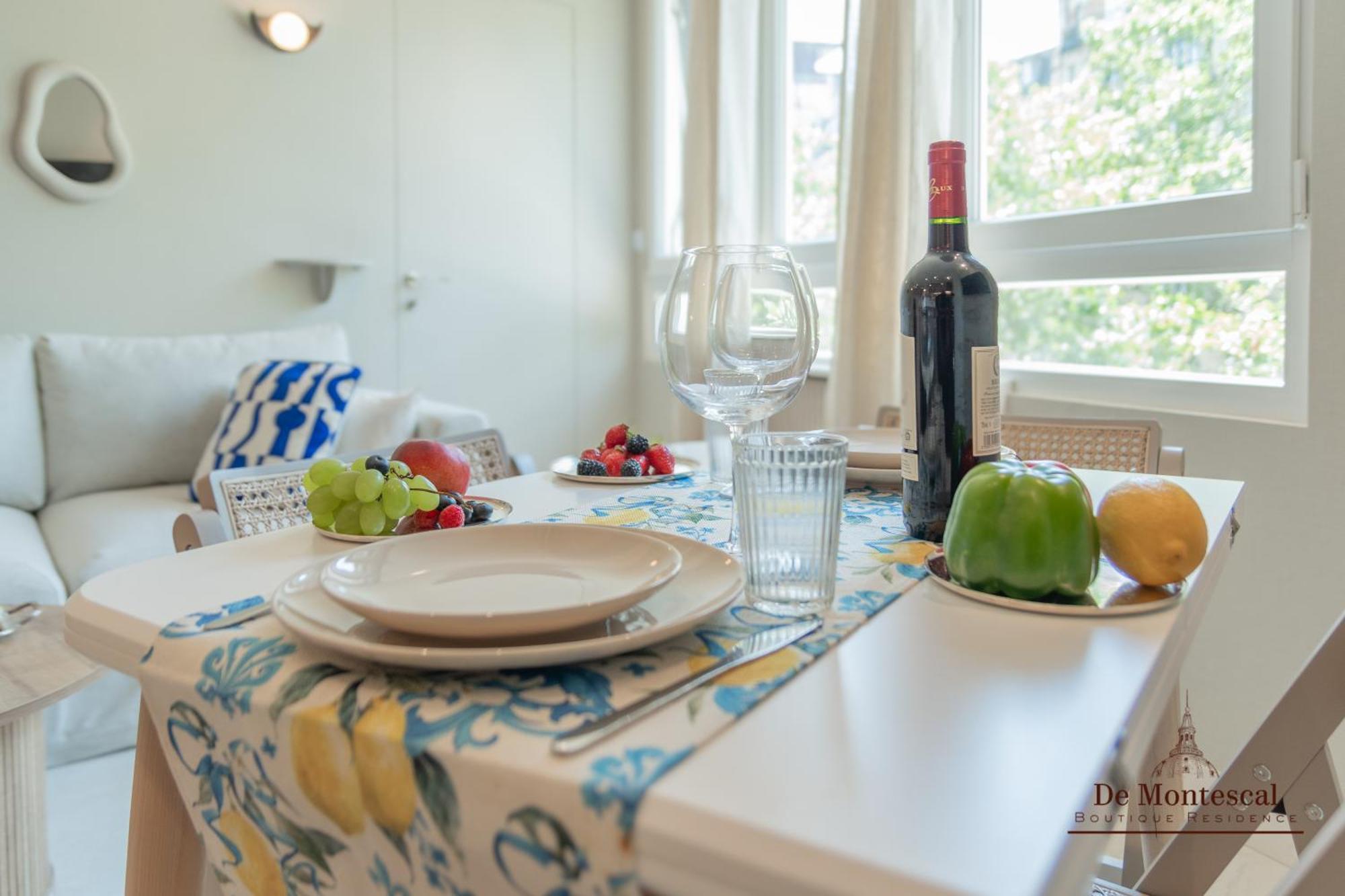 Apartment De Montescal Montparnasse Ac In A Prime Location 22 -36m2