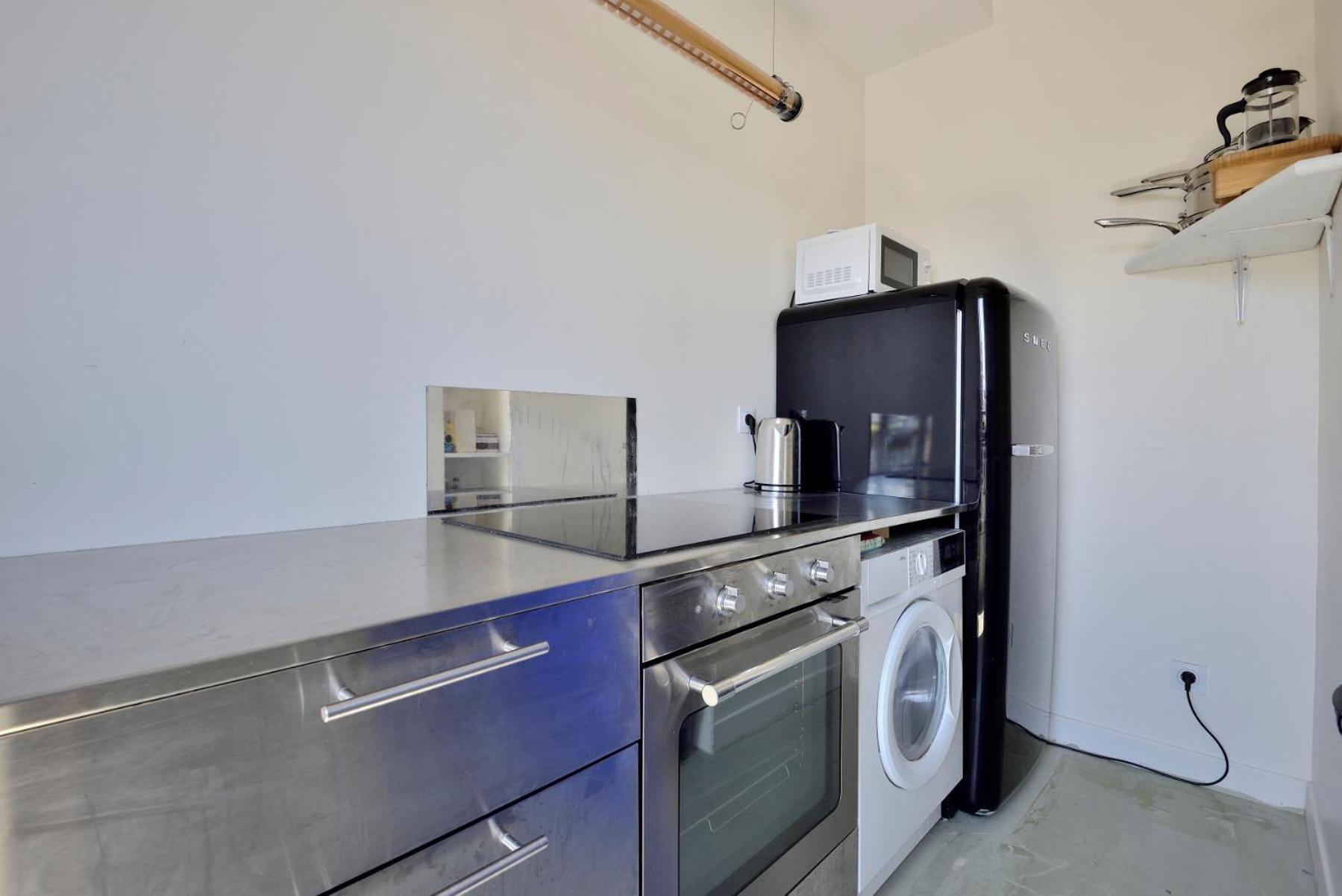 Stylish Attic Conversion Parigi