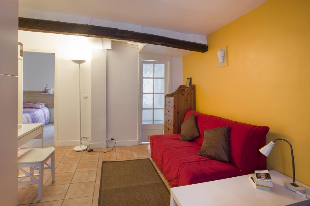 Mouffetard Apartment