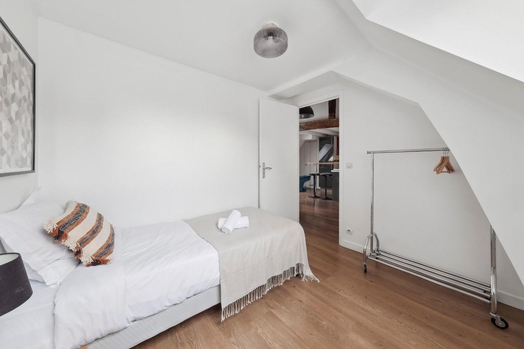 Latin Quarter & St-andre Des Arts - 3br - Cityapartmentstay Appartamento Parigi