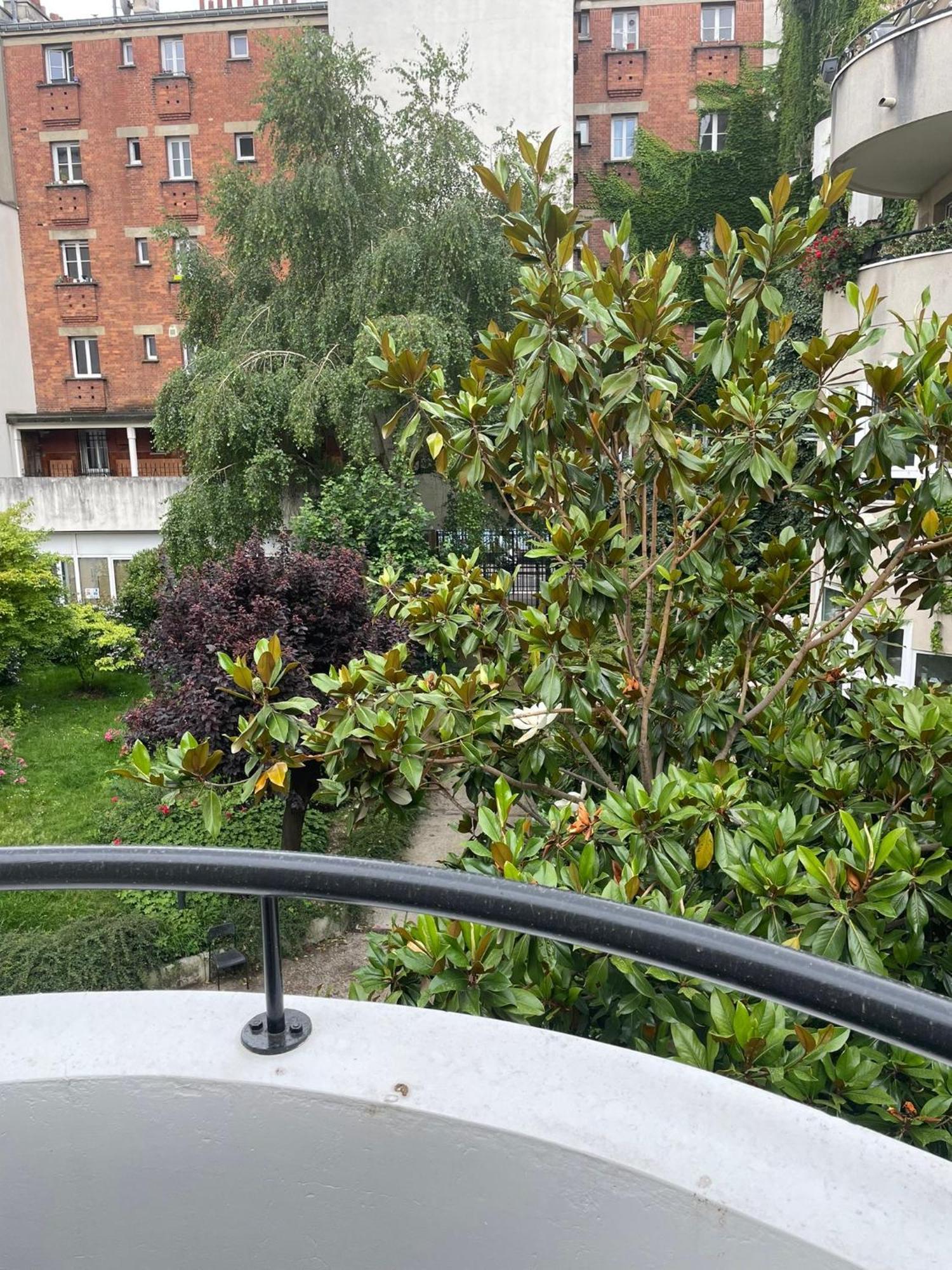 Tm Bastille Apartment