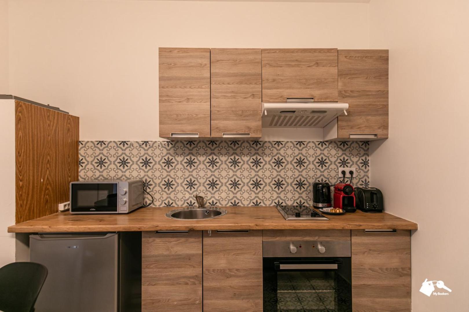 Apartment Mba - Petion Splendide Paris