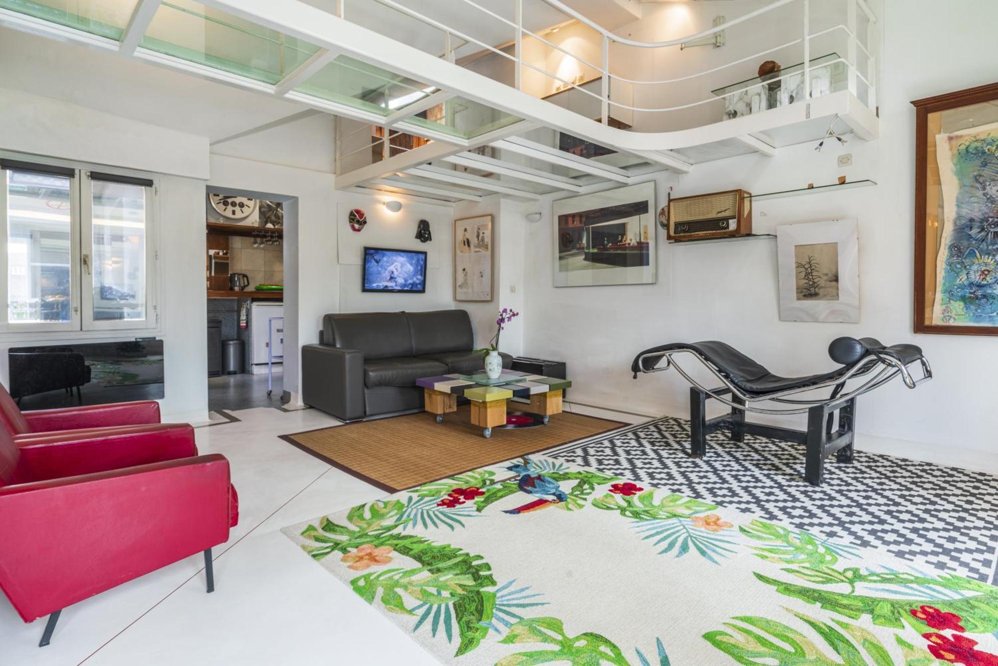 Loft Apartment