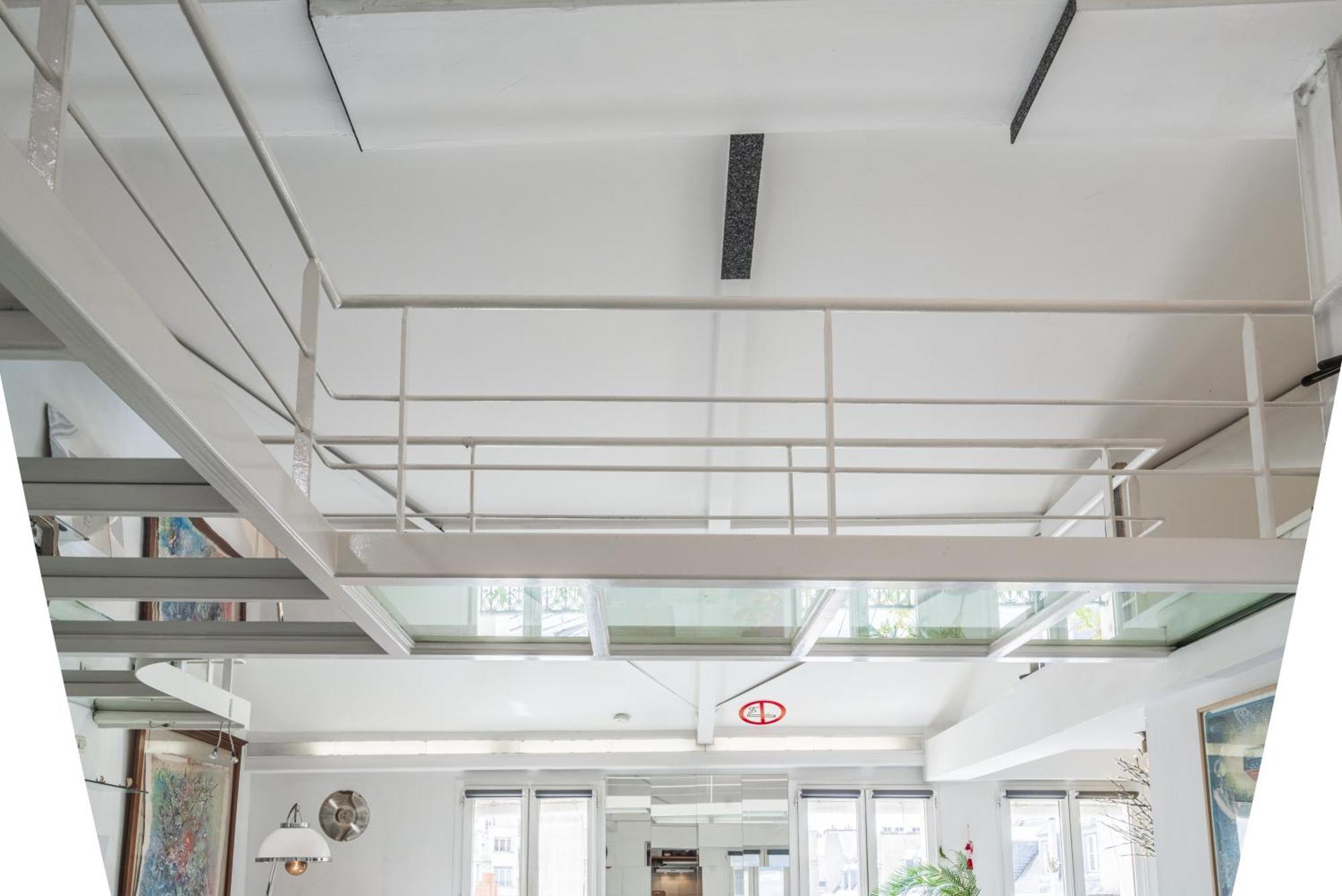 Loft *