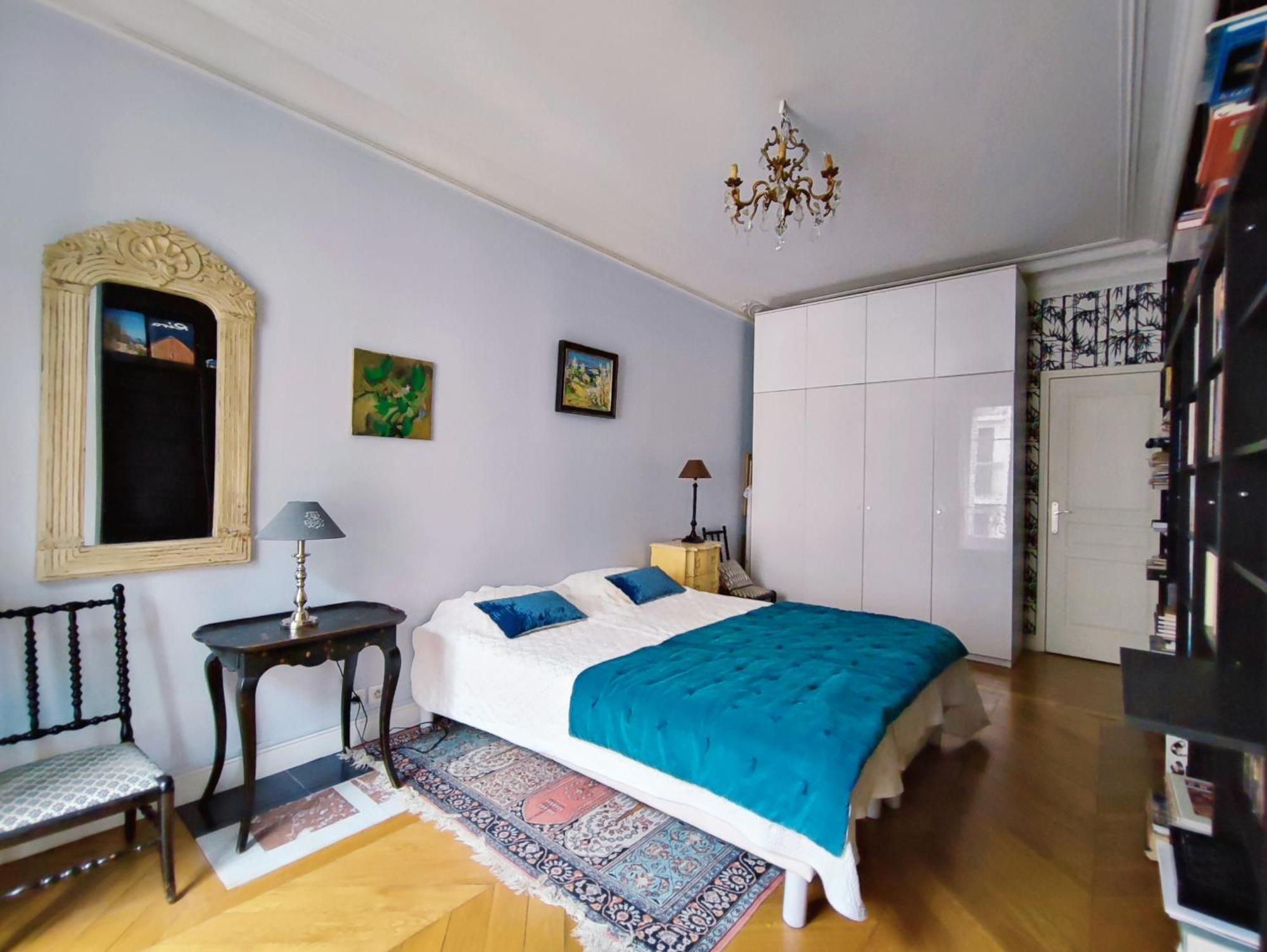 Appartamento Rue De Berri - 8 *