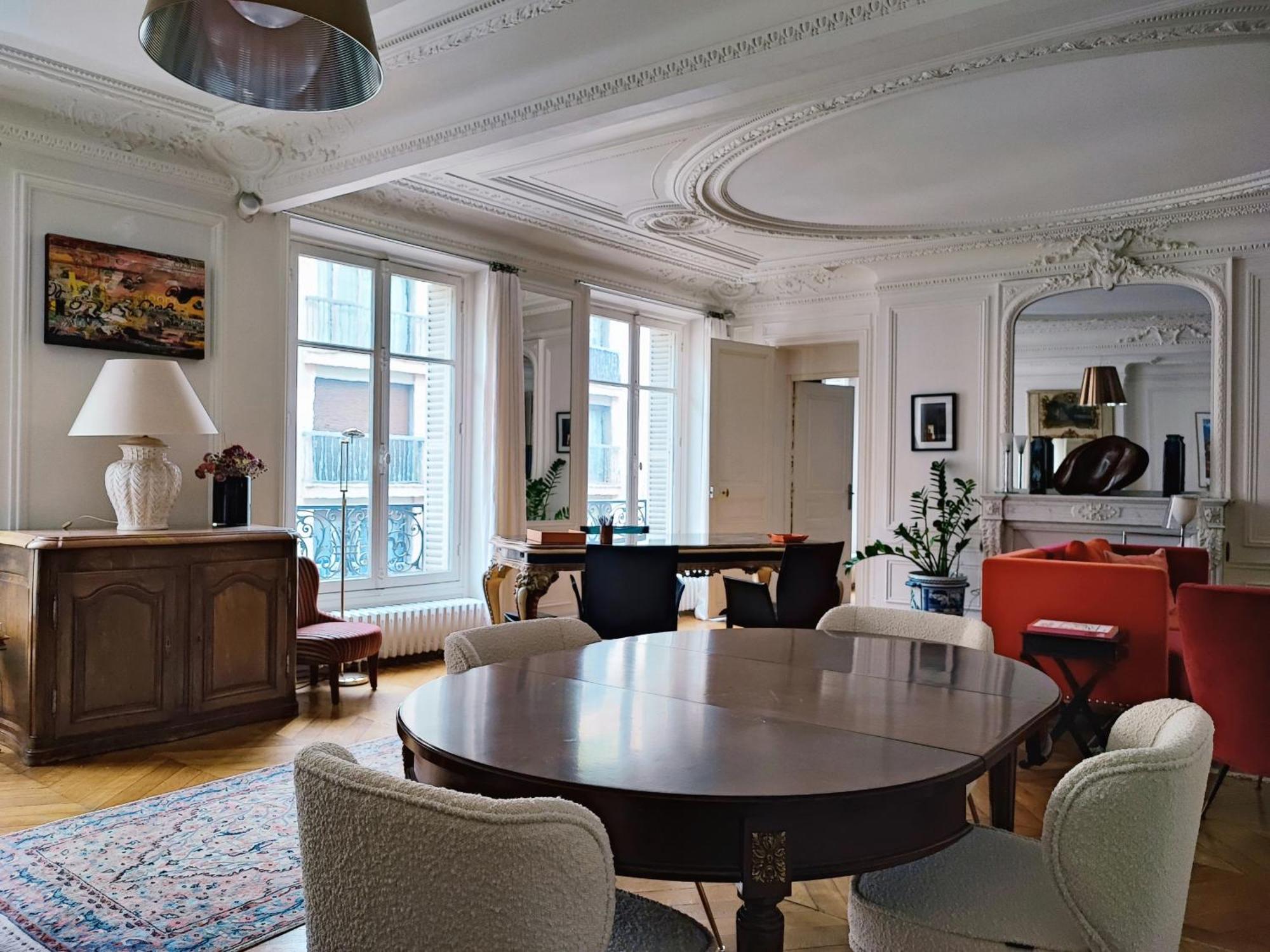 Appartamento Rue De Berri - 8 *
