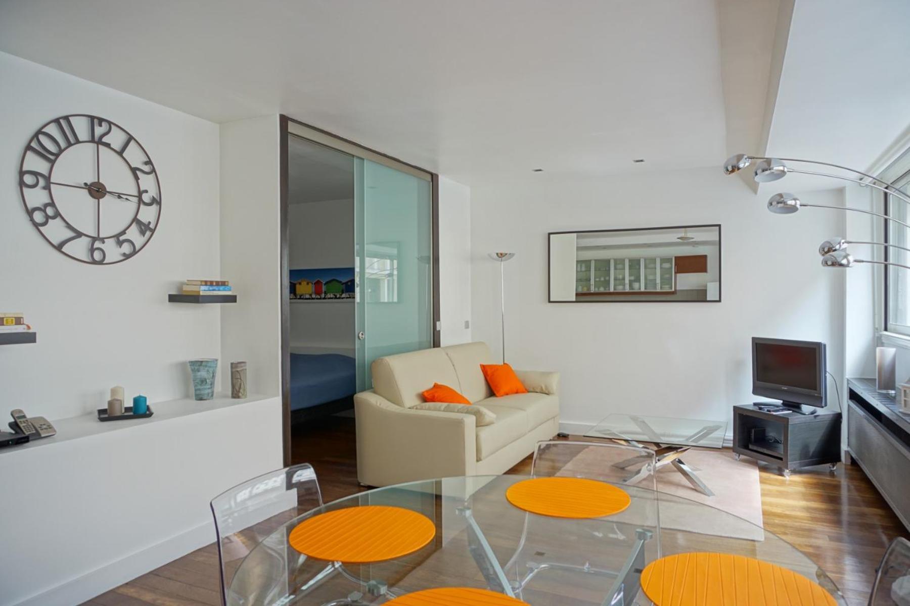 Rue Beaujon - 8 Appartamento