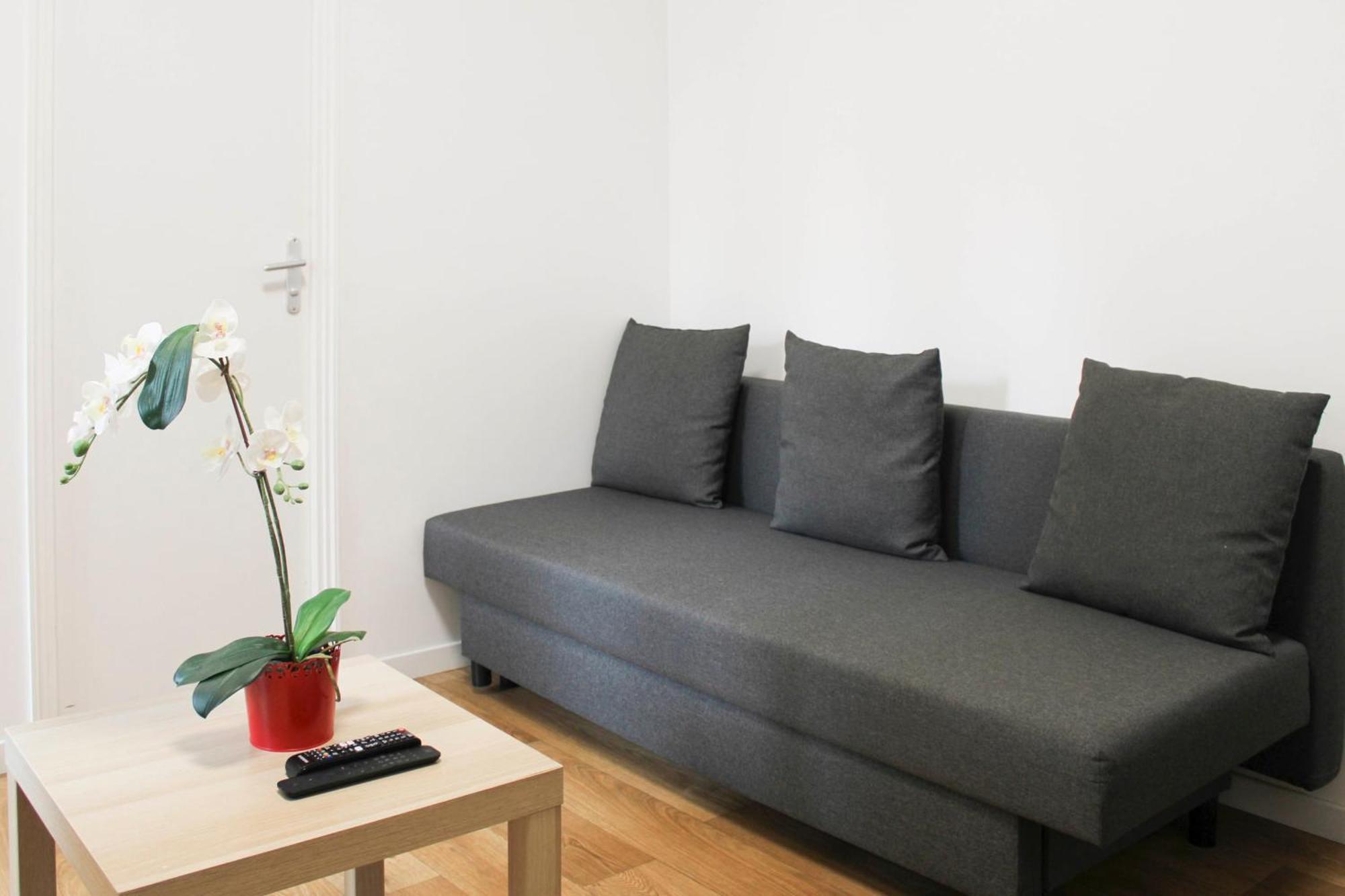Beautiful Family Studio In The 13th