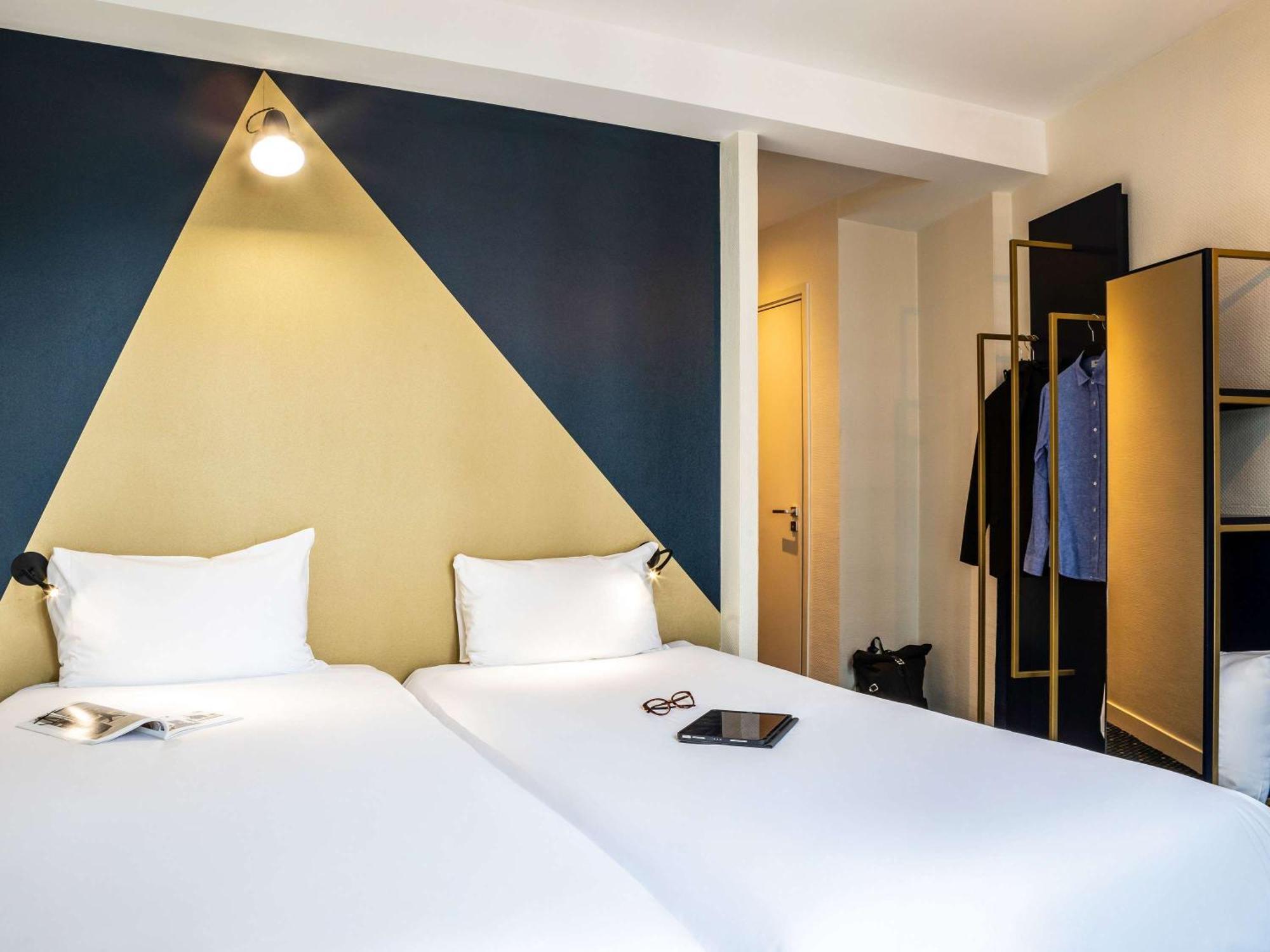 Ibis Styles 15 Lecourbe 3* Parigi