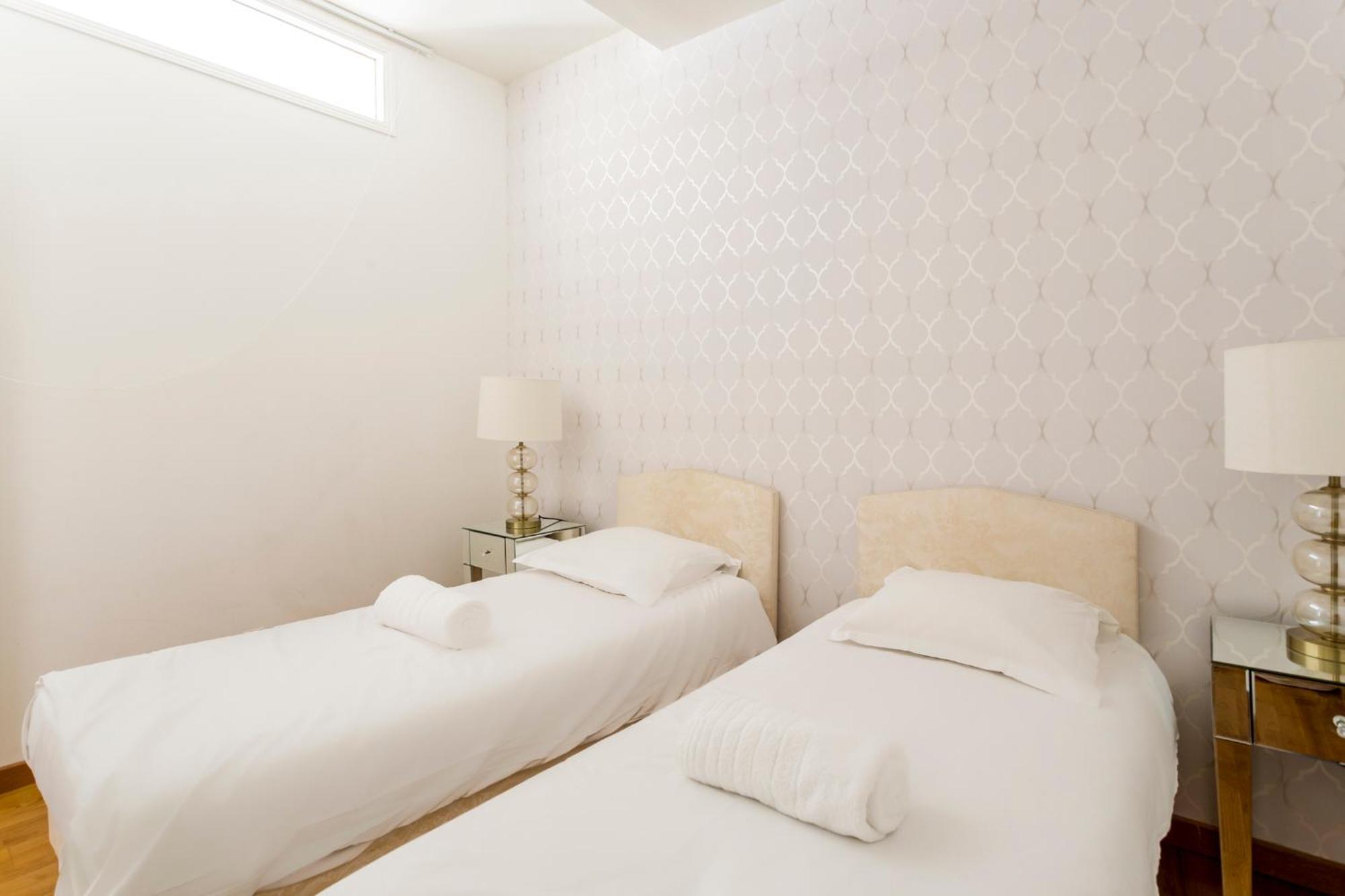 Champs-elysees Lincoln - 2bdr * Parigi