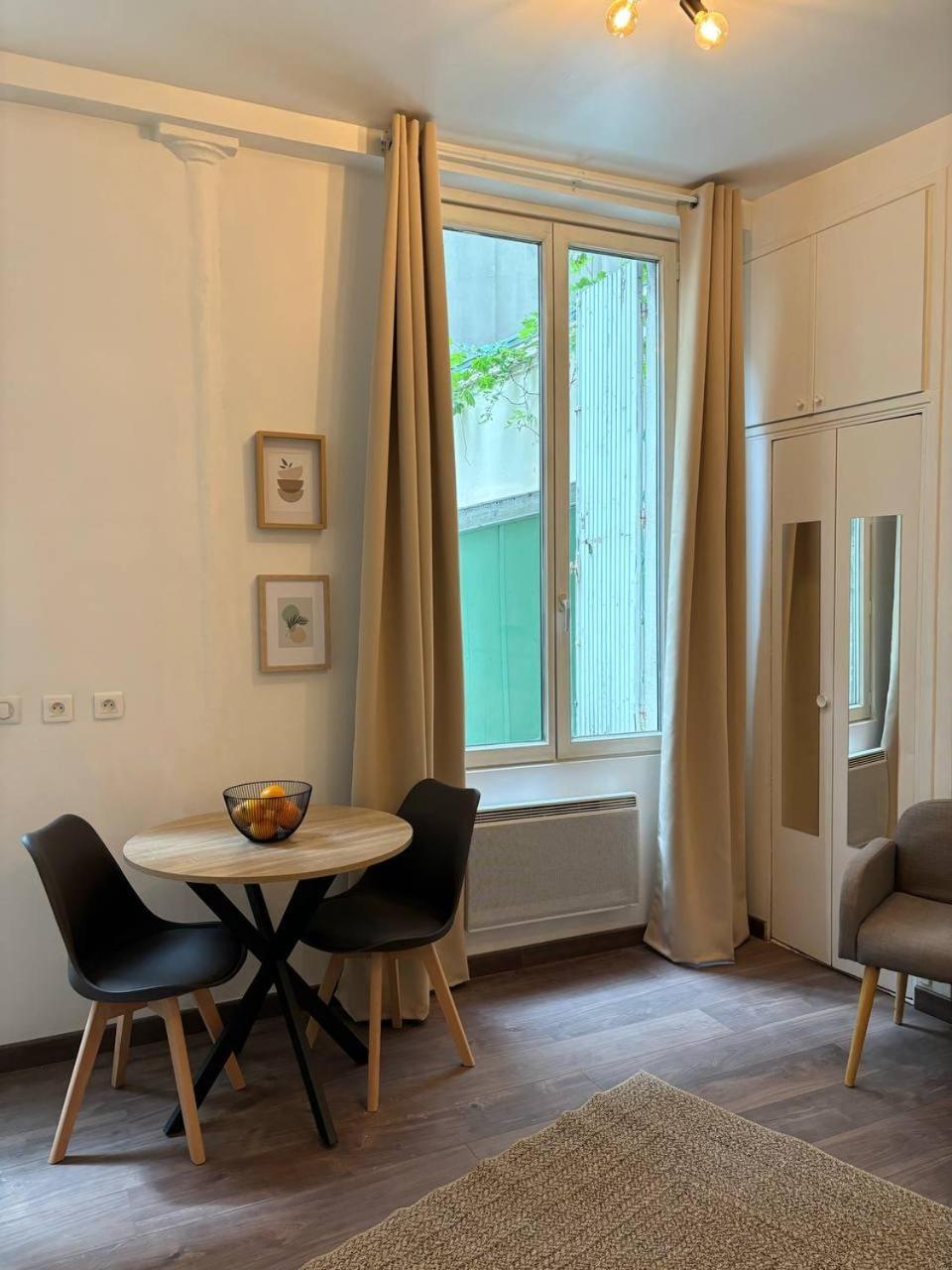 Cozy Paris