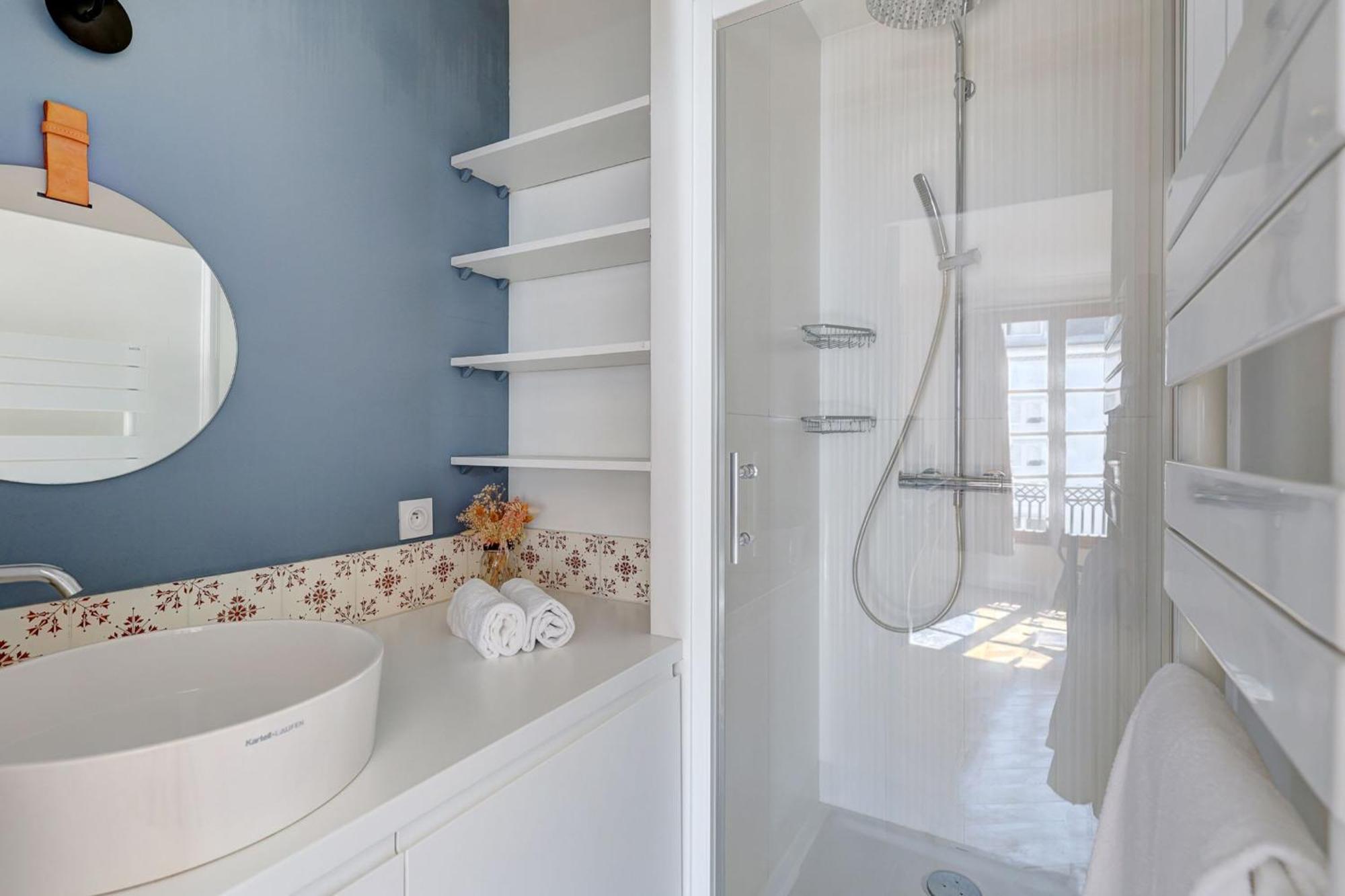 Marais - 1br *