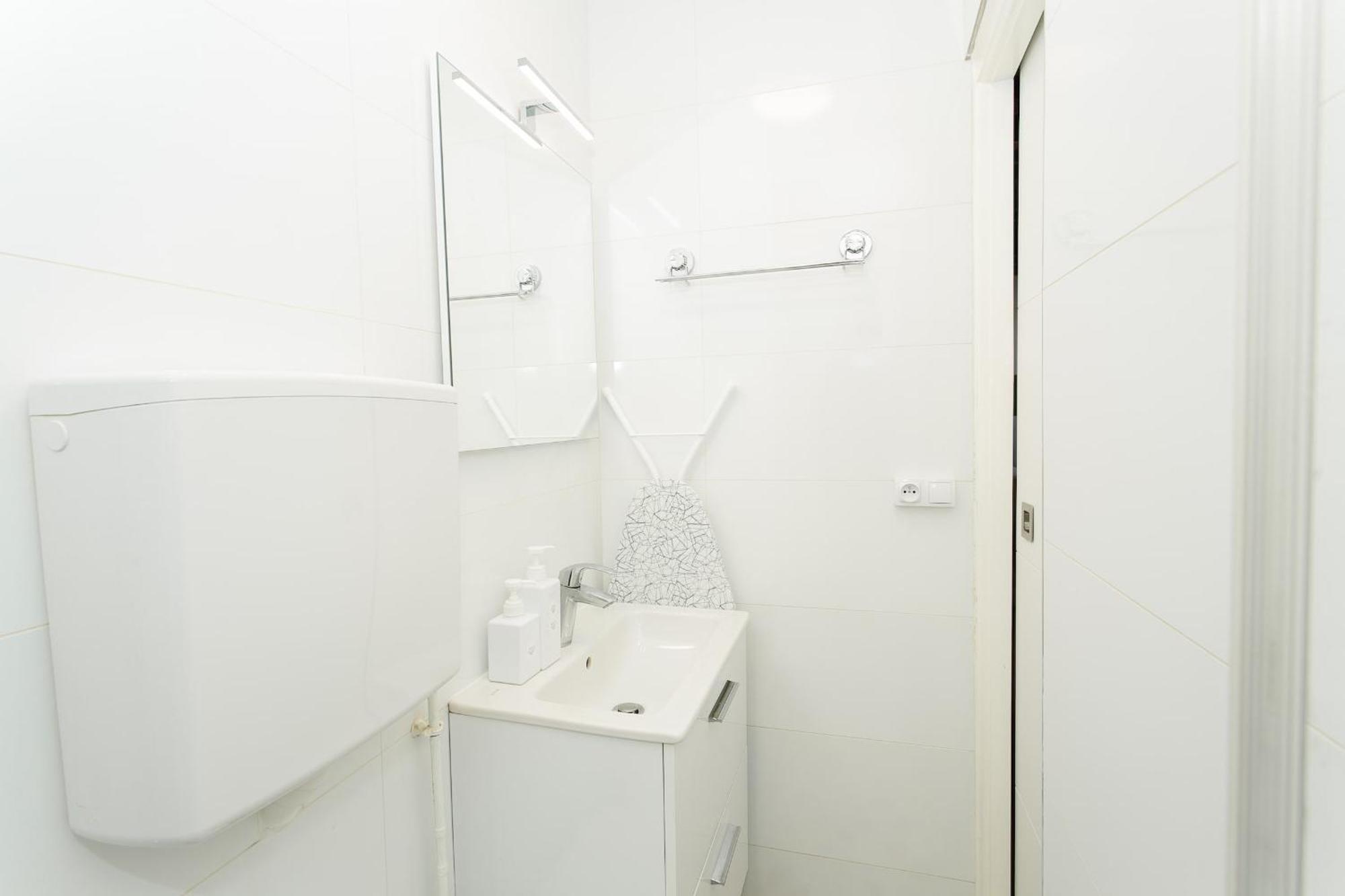 Pont De La 1br Cozy *