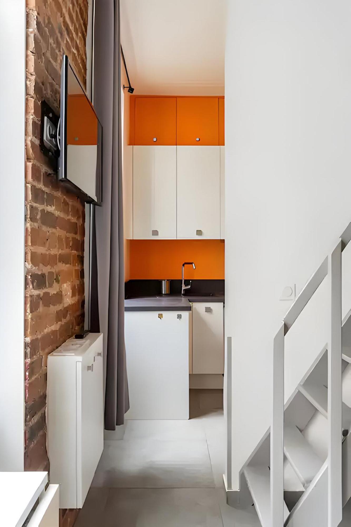 Casa Naranja