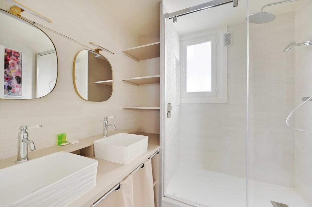 Beautiful 2br - 4p Republique Temple *