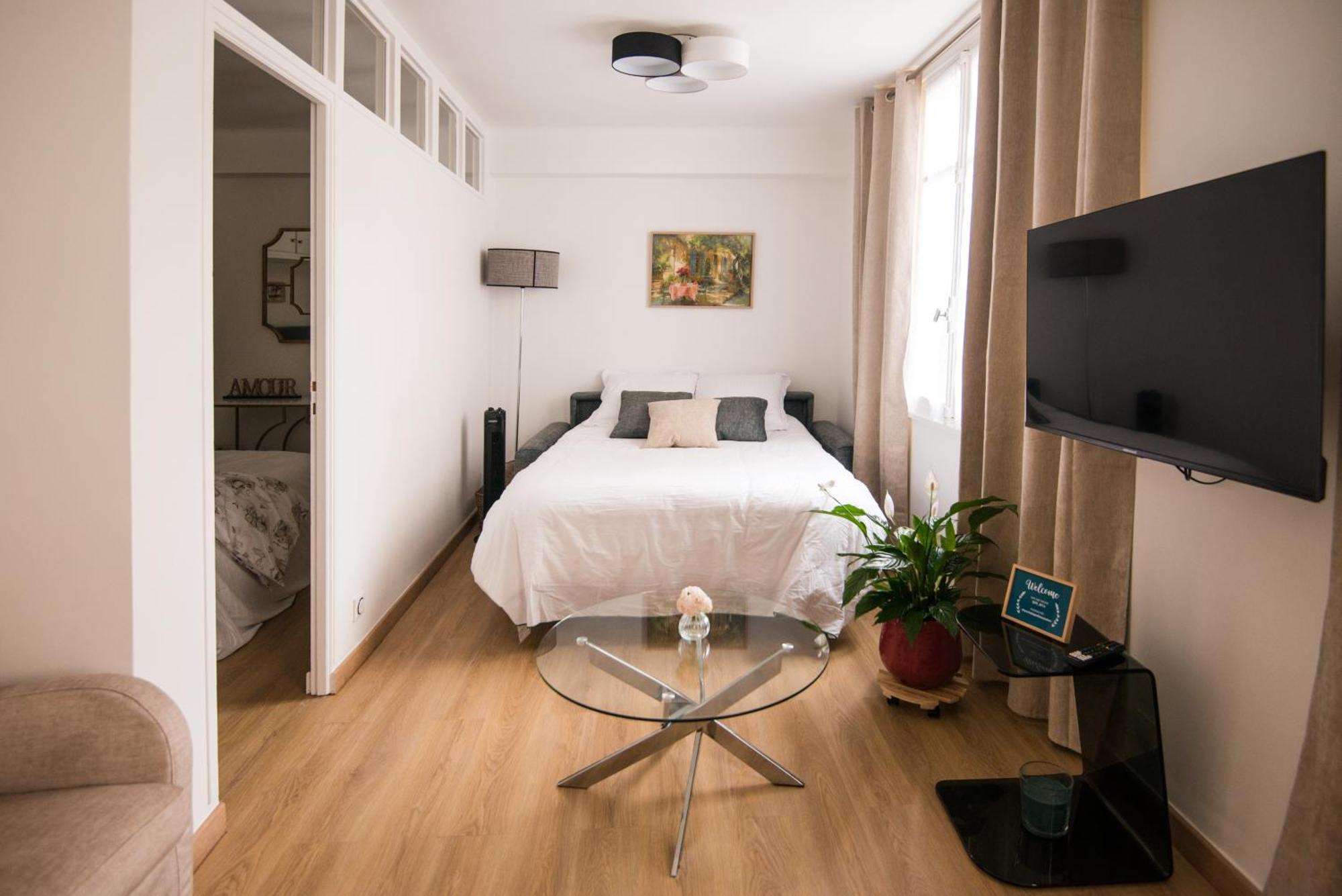 Luxury Art Deco Elegant Escape By Eiffel Tower Appartamento Parigi