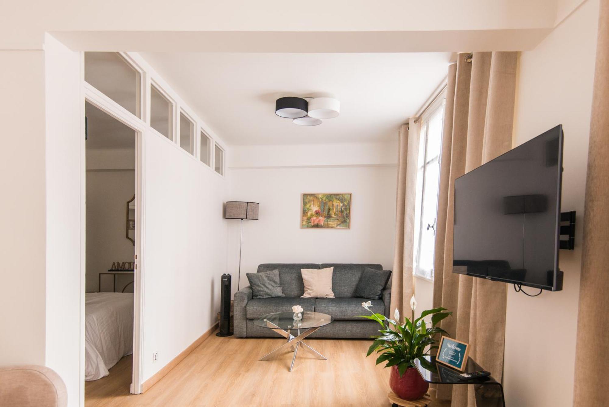 Luxury Art Deco Elegant Escape By Eiffel Tower Appartamento
