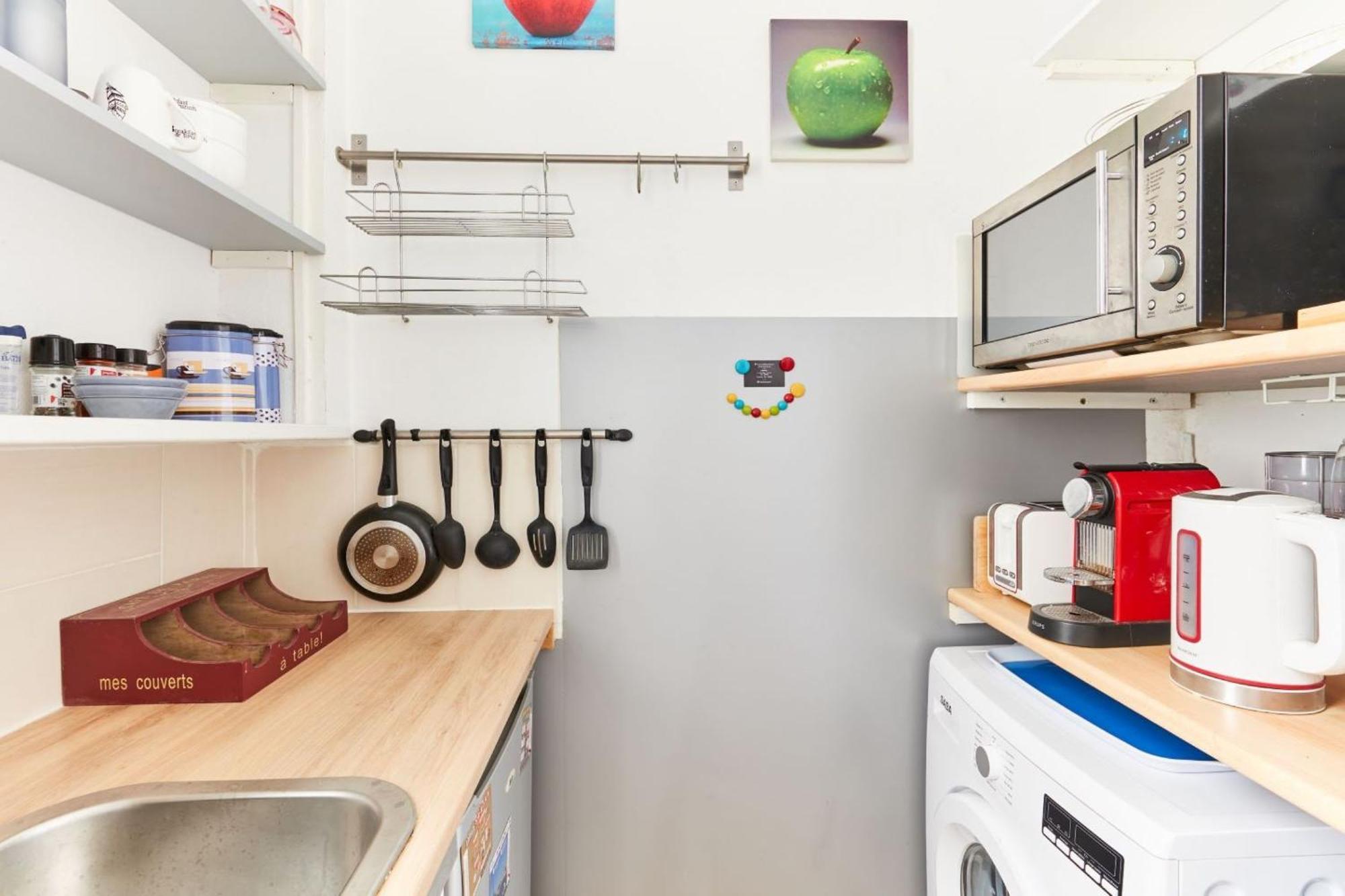 Montparnasse - Near Saint Germain - Cityapartmentstay Parigi