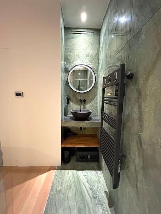 Louvre -notre Dame 2bd, 2bath Ac Parigi