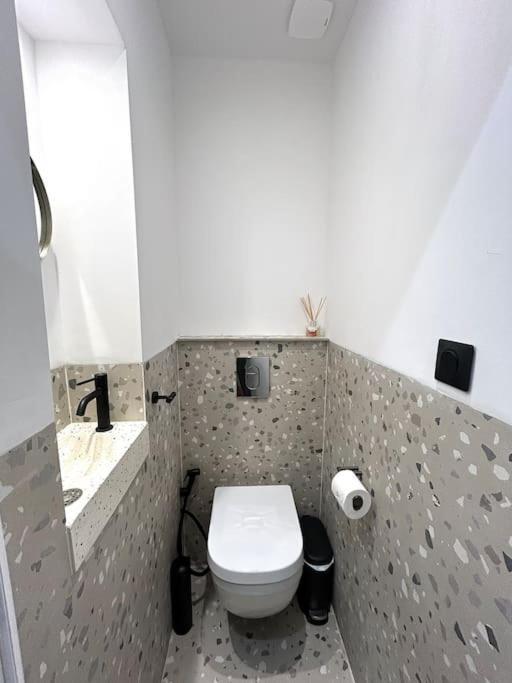 Appartamento Louvre -notre Dame 2bd, 2bath Ac