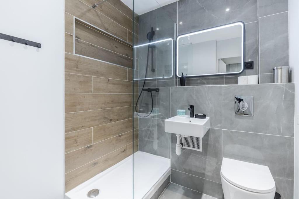 Appartamento Versigny Heart Of 18th Cosy Studio *
