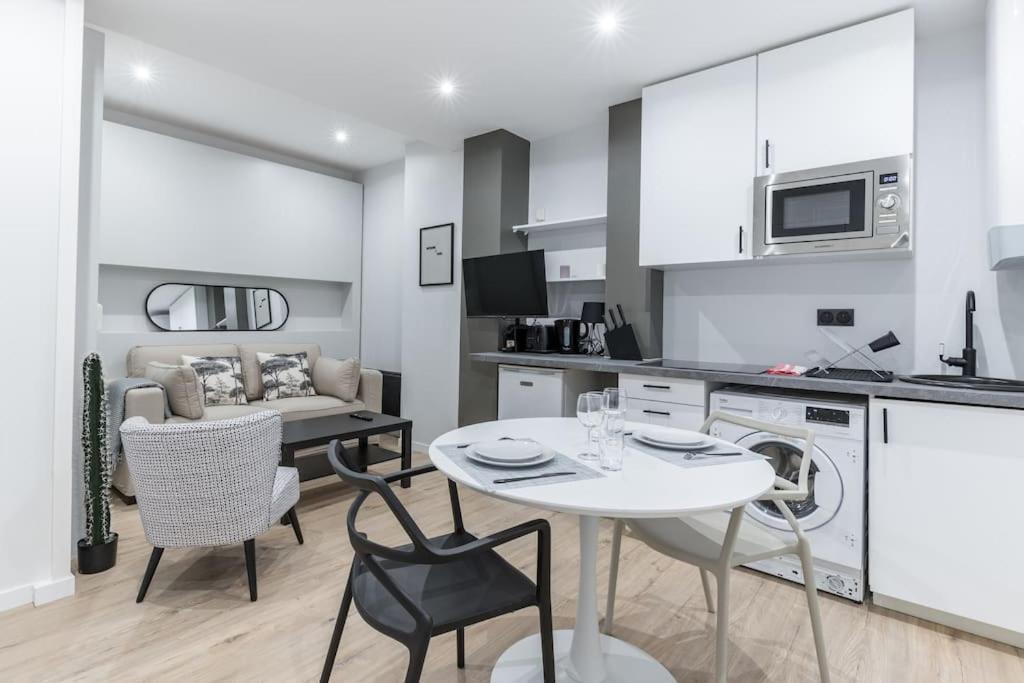 Versigny Heart Of 18th Cosy Studio Appartamento Parigi