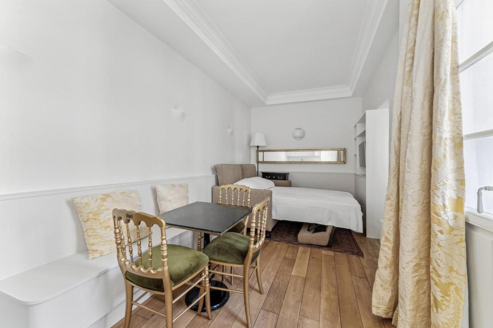 Apartment Au Coeur Du Quartier St Germain