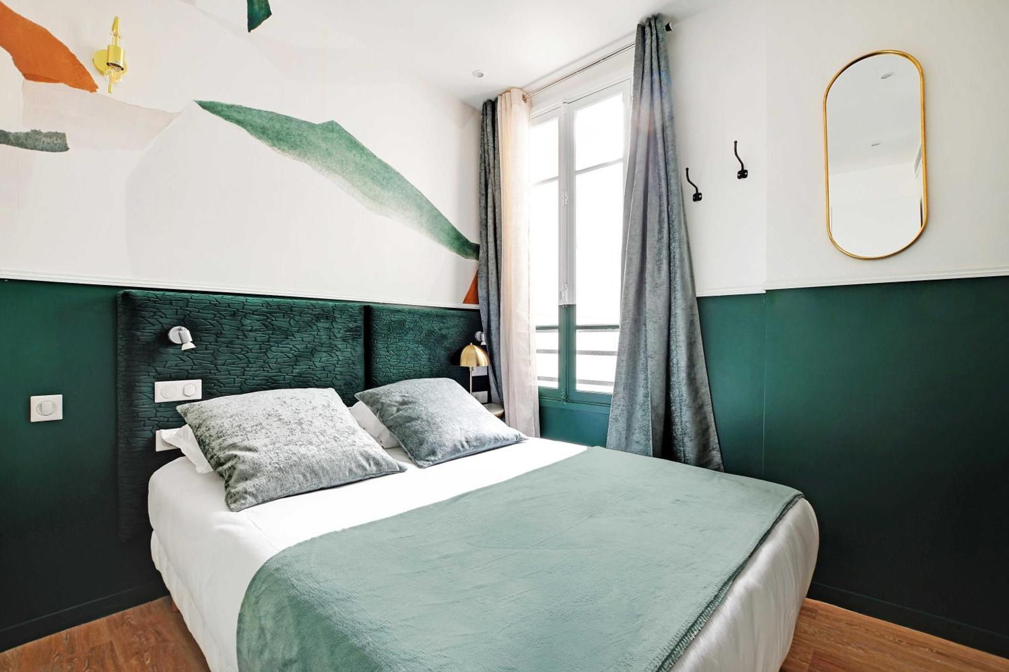 Beautiful For 2p With A-c - Near Montmartre Parigi