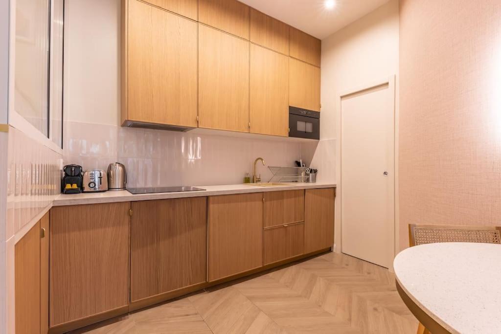 Apartment Elegant 4-star In - Paris