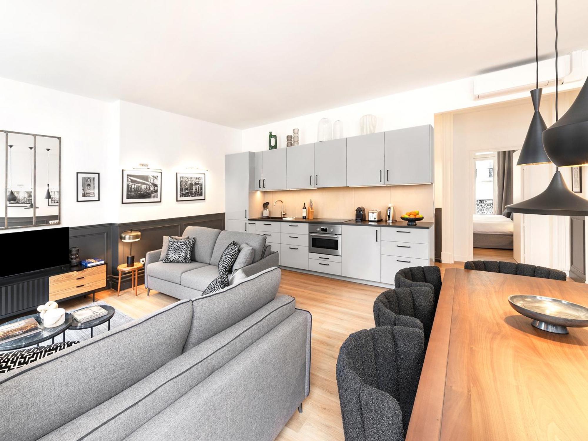 Livinparis Luxury Ac 3 Bedrooms Le Louvre Ii Appartamento
