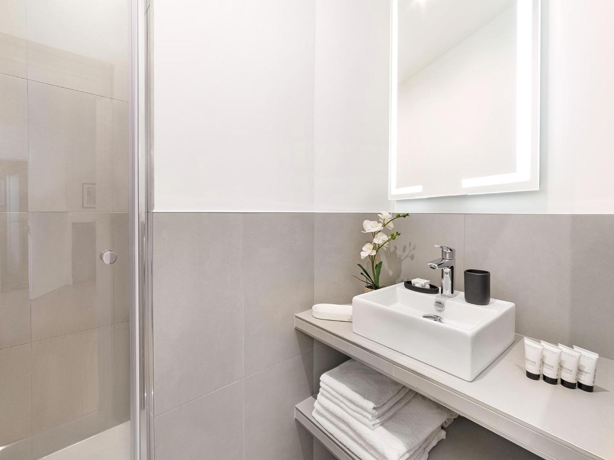Appartamento Livinparis Luxury Ac 3 Bedrooms Le Louvre Ii Parigi