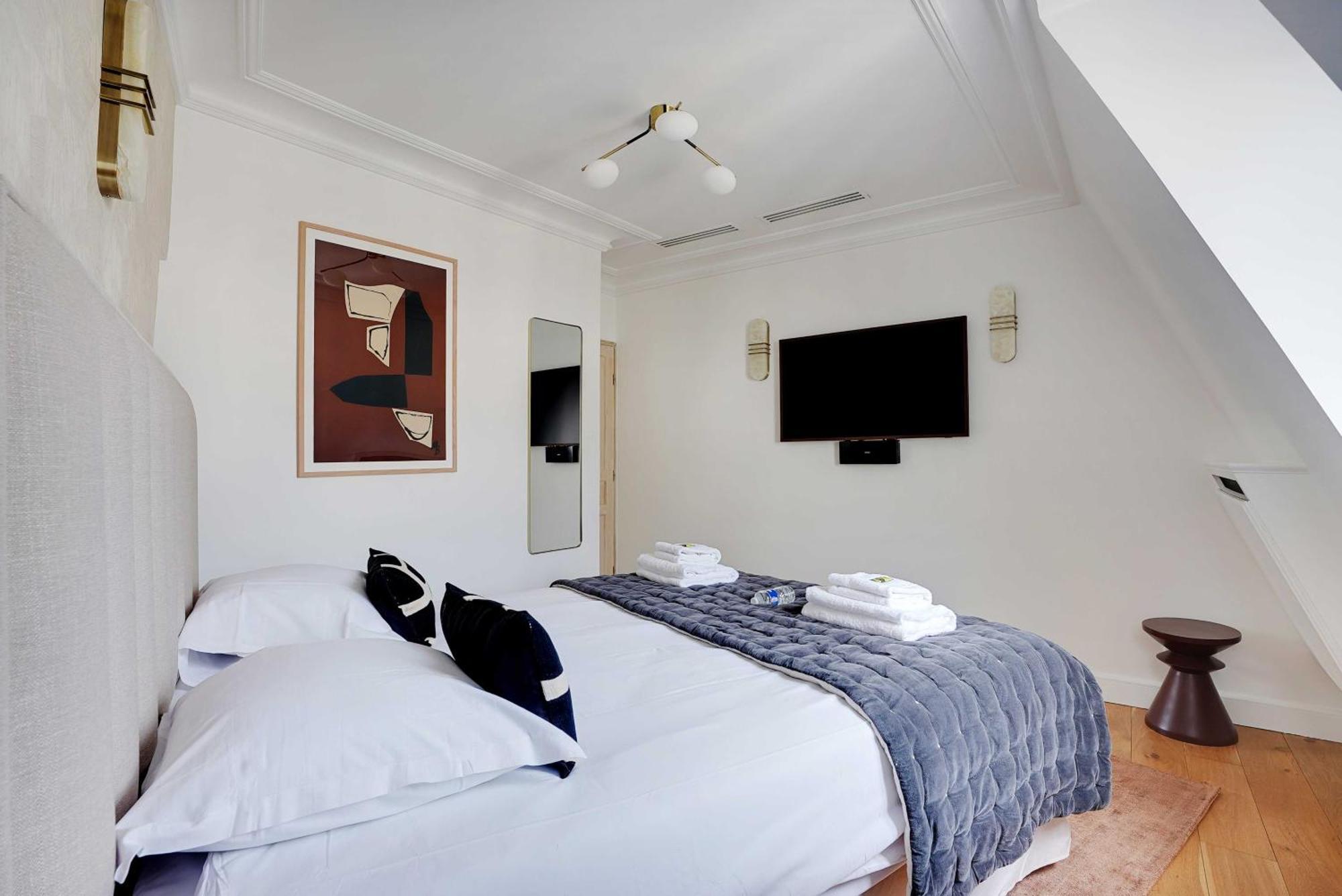 Appartamento Sumptuous - 4ch-8p - Champs Elyseees Parigi