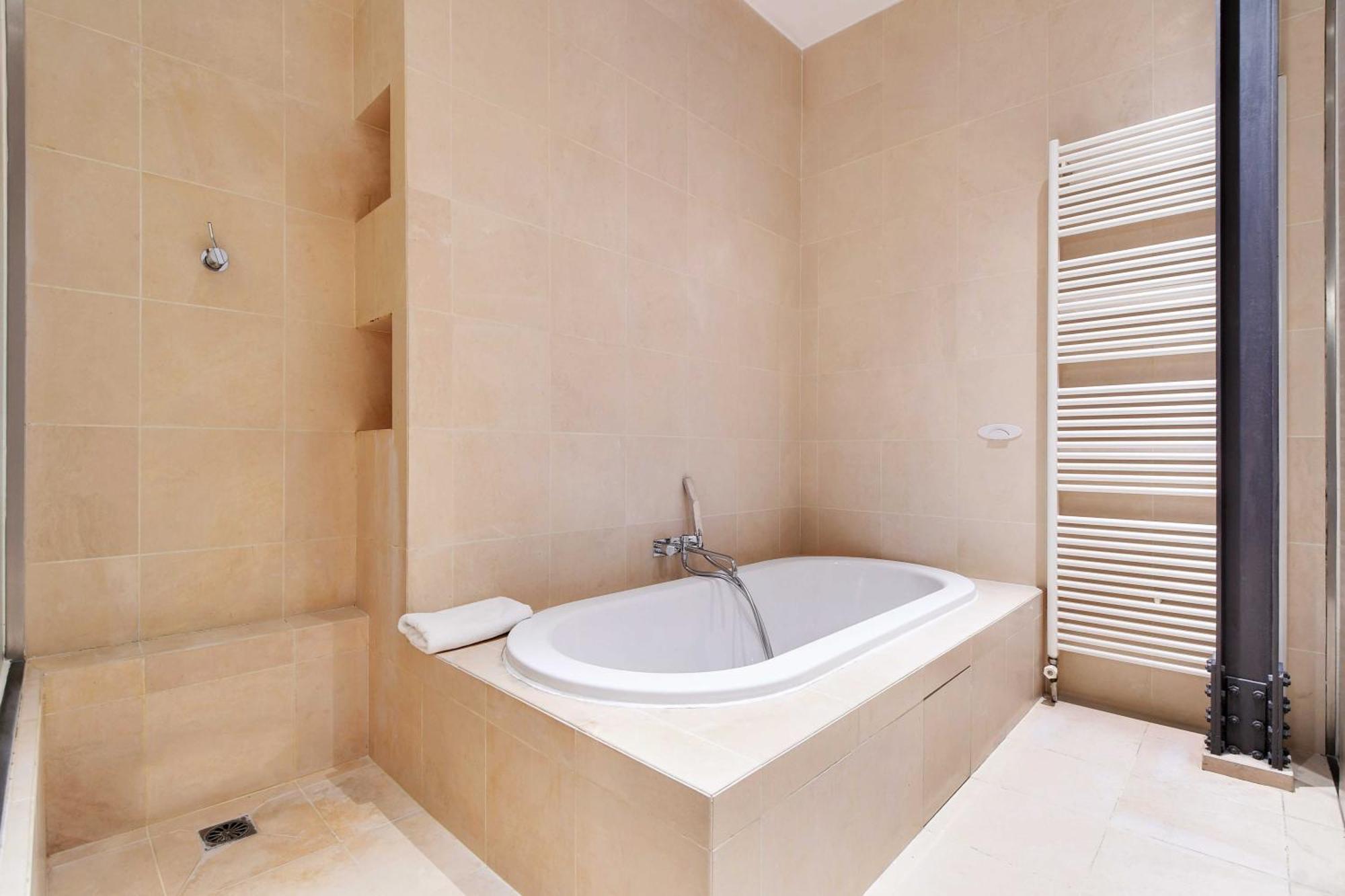 Fabulous House - A Gem In Chic Western * Parigi