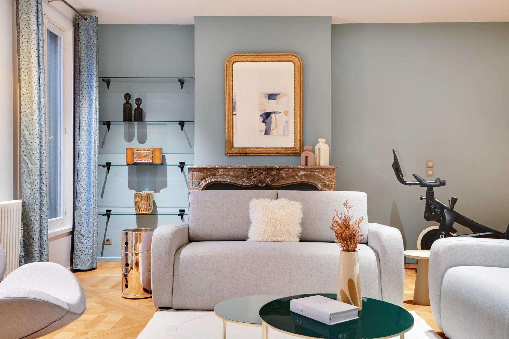 Fabulous House - A Gem In Chic Western