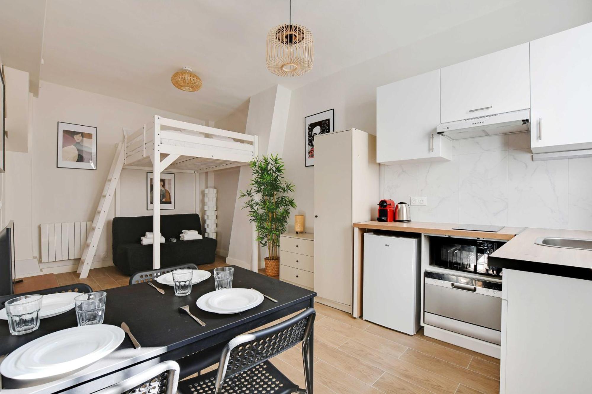 Studio With Garden - 4p - Canal St Martin Apartment *