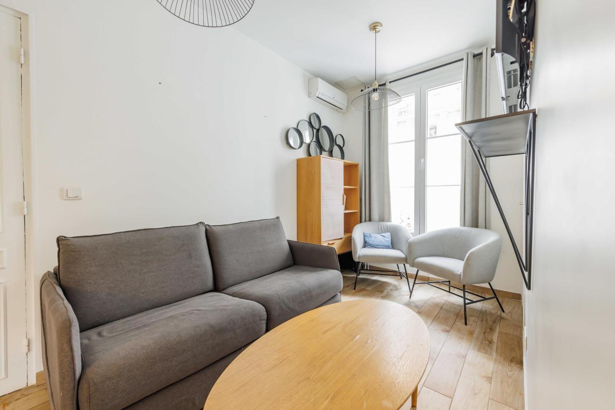 Cosy Parisian - St Lazare South Pigalle Apartment Paris