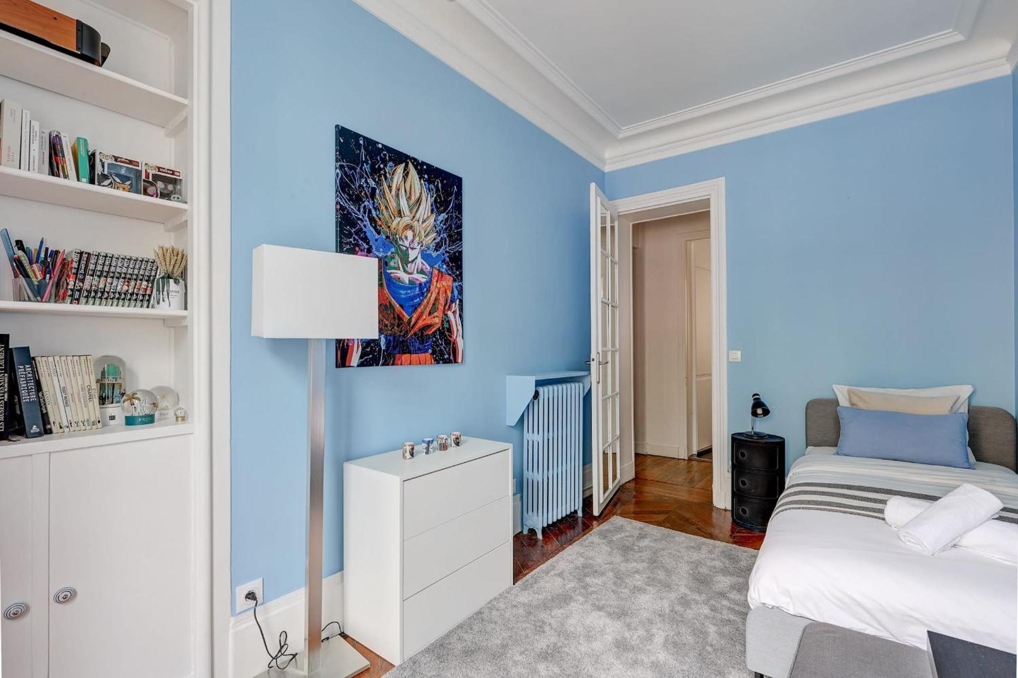 Eiffel Tower & Champ De Mars - 2br - Cityapartmentstay Paris