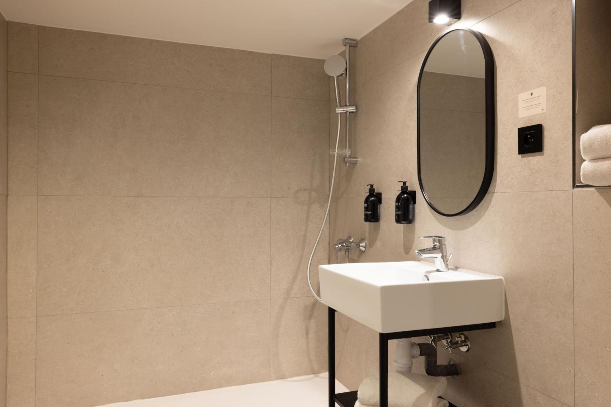 Hotel Korner Montmartre 3*